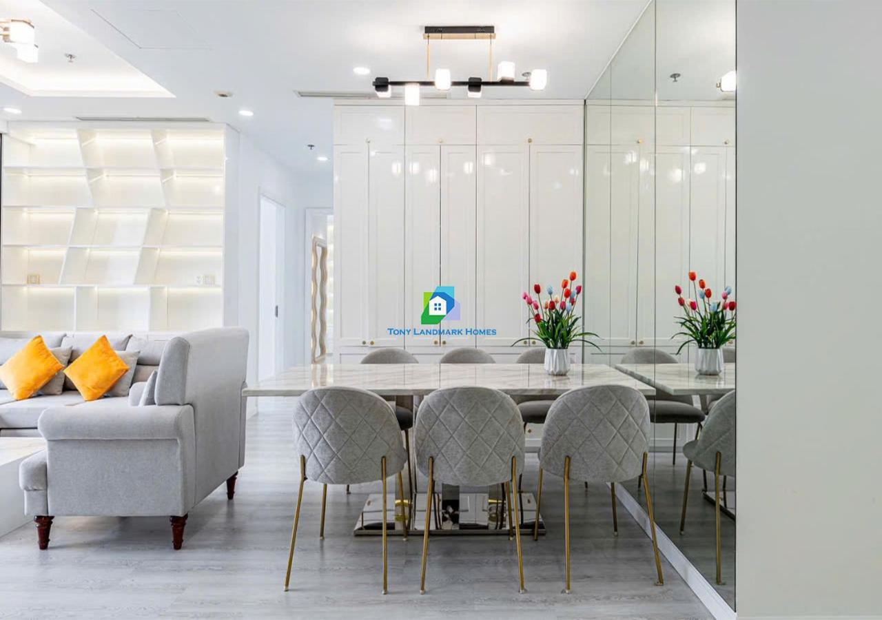 Of Vinhomes Area Apartment *