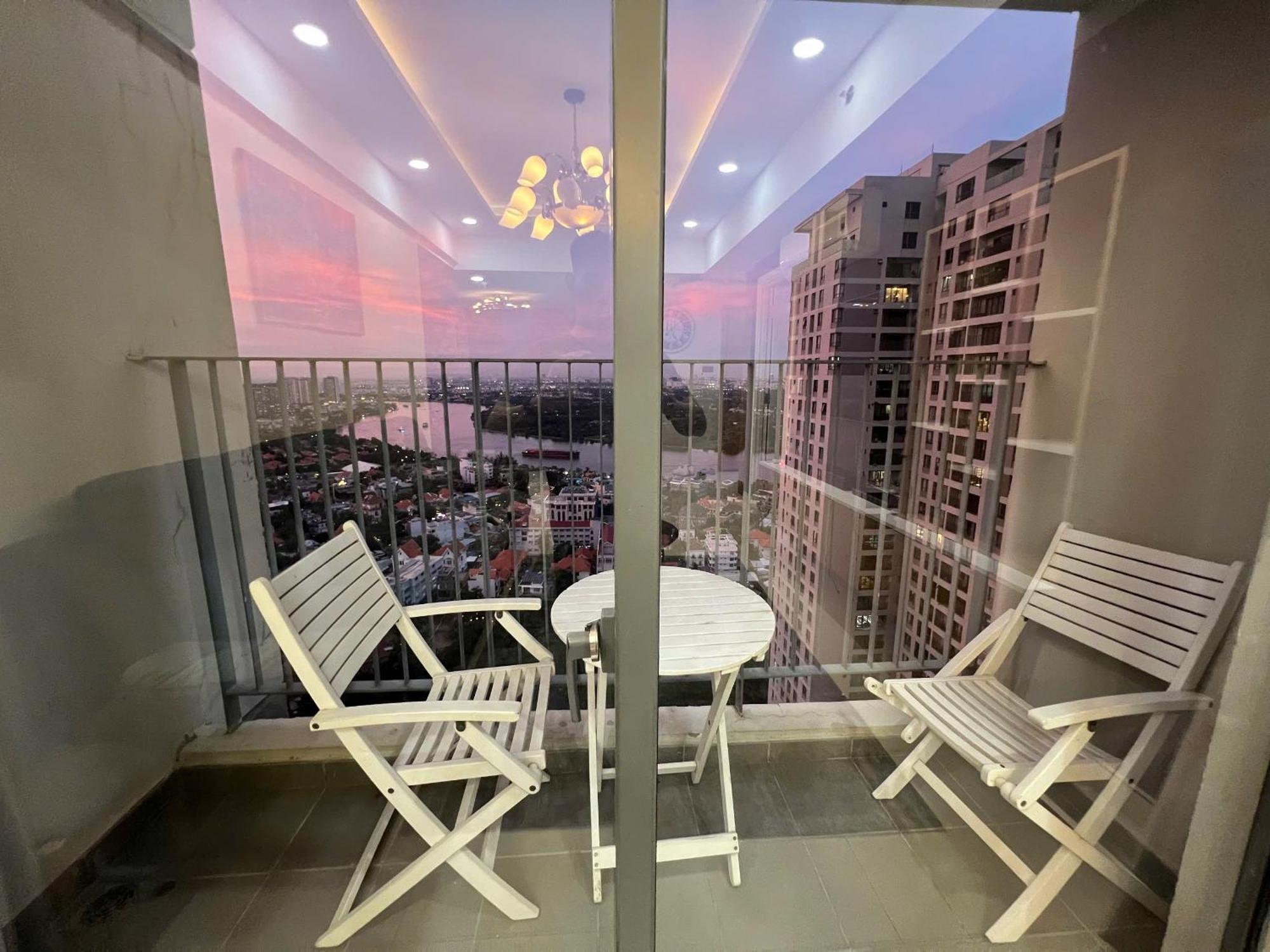 Masteri Thao Dien D2-3br-luxury *