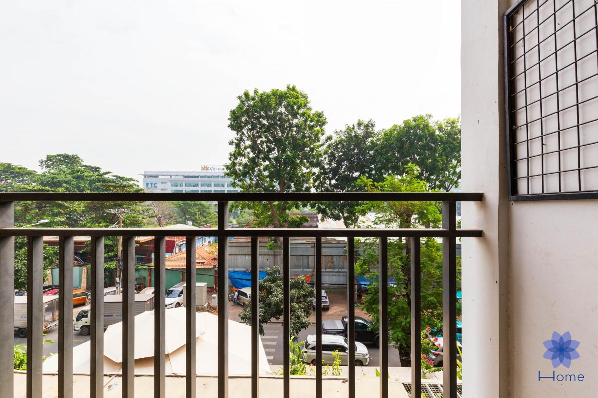 Home, For Rent In Botanica Premier Building, Free Gym&pool Apartment