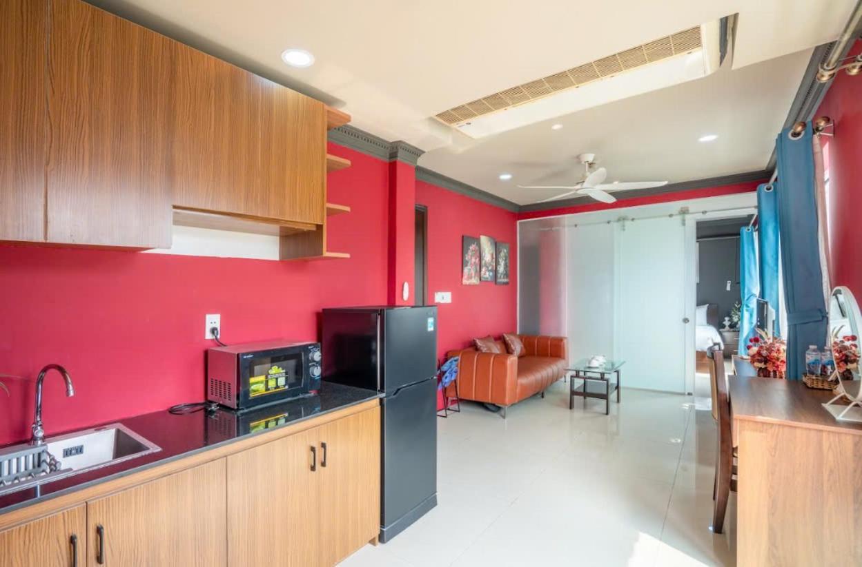 Hotel La Serena & Ho Chi Minh City