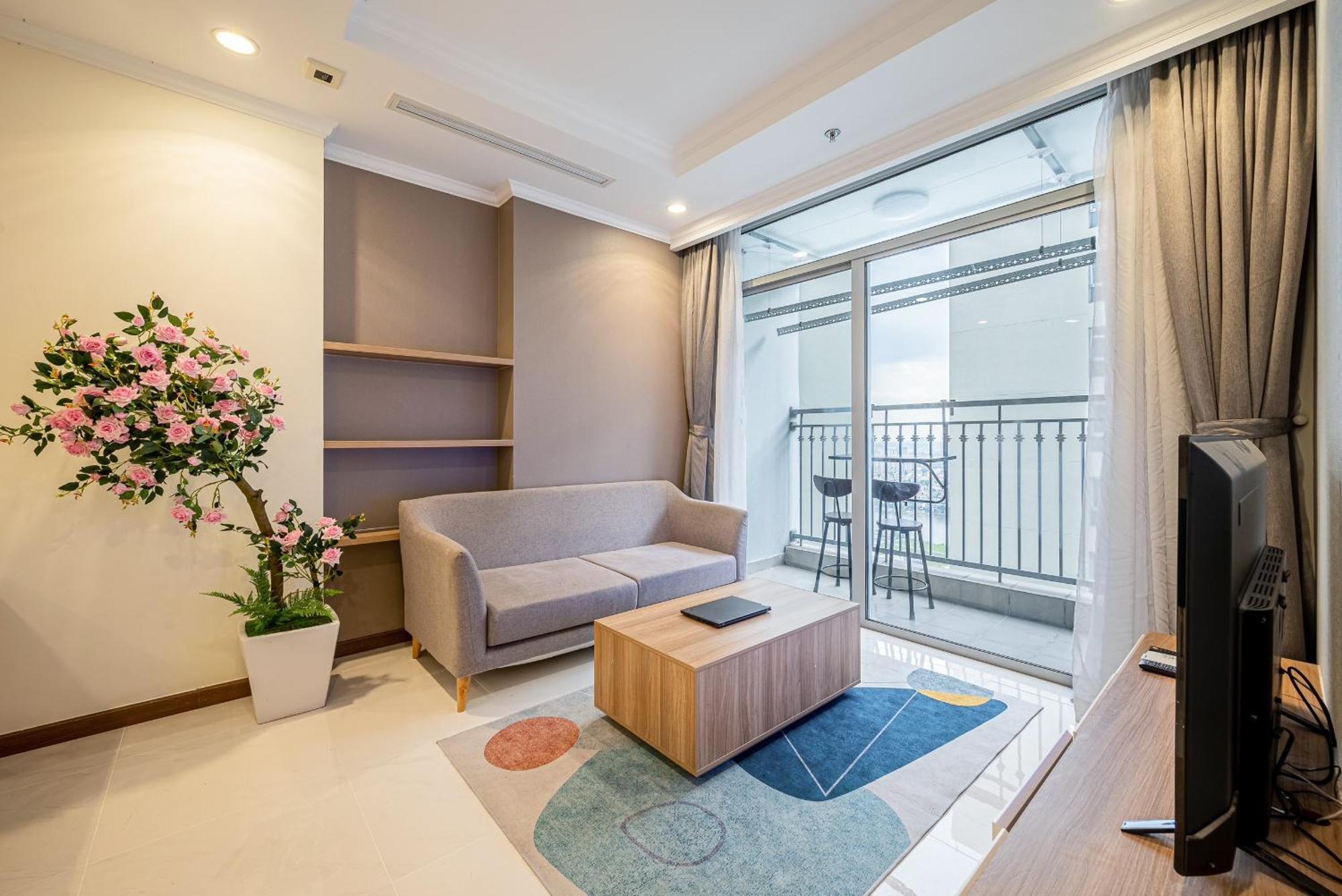 Apartment Landmark Sky Living Luxury-full Noi That