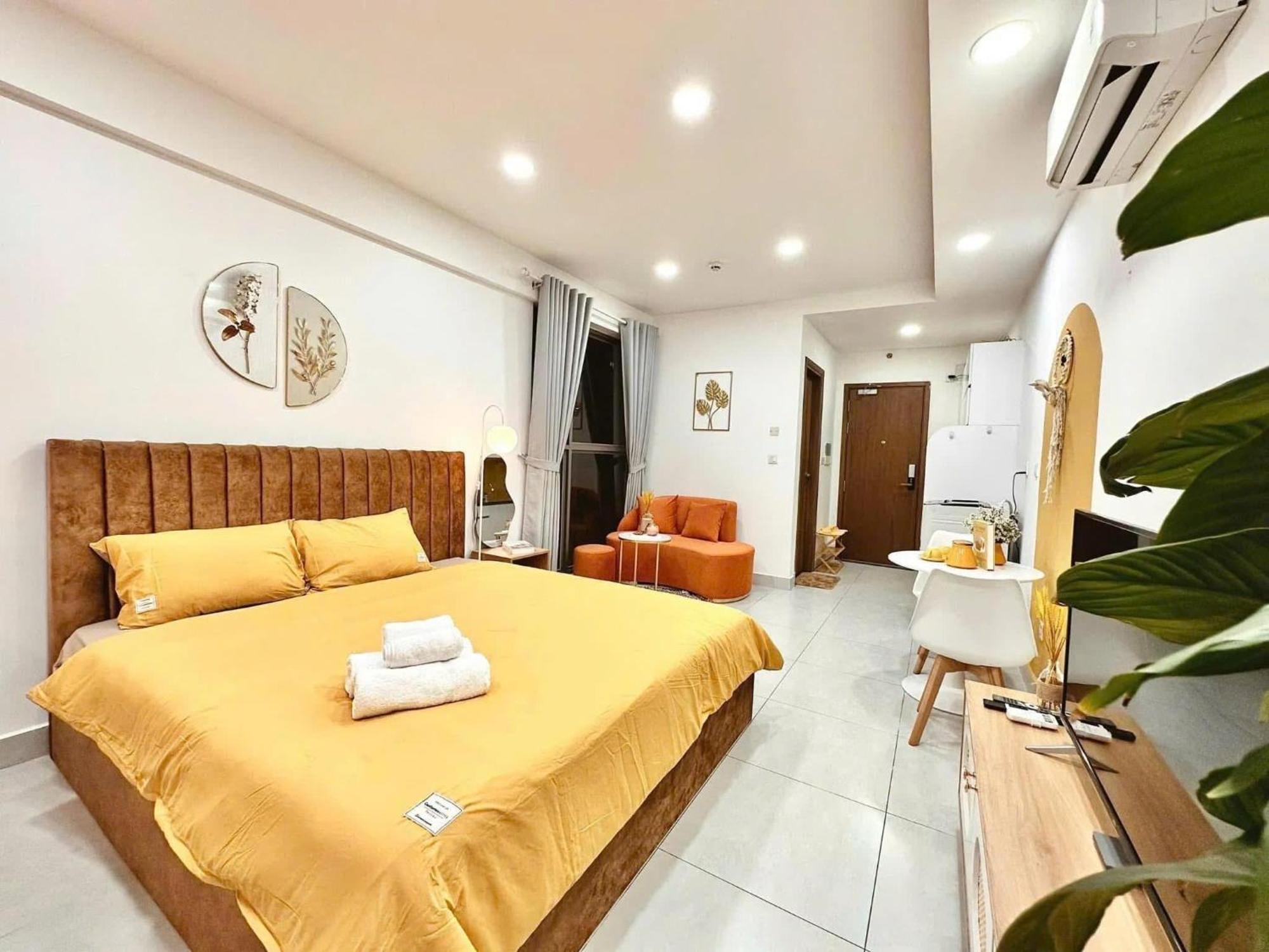 Apartment Homely House - Soho , District 1 In The Central Near Bui Vien