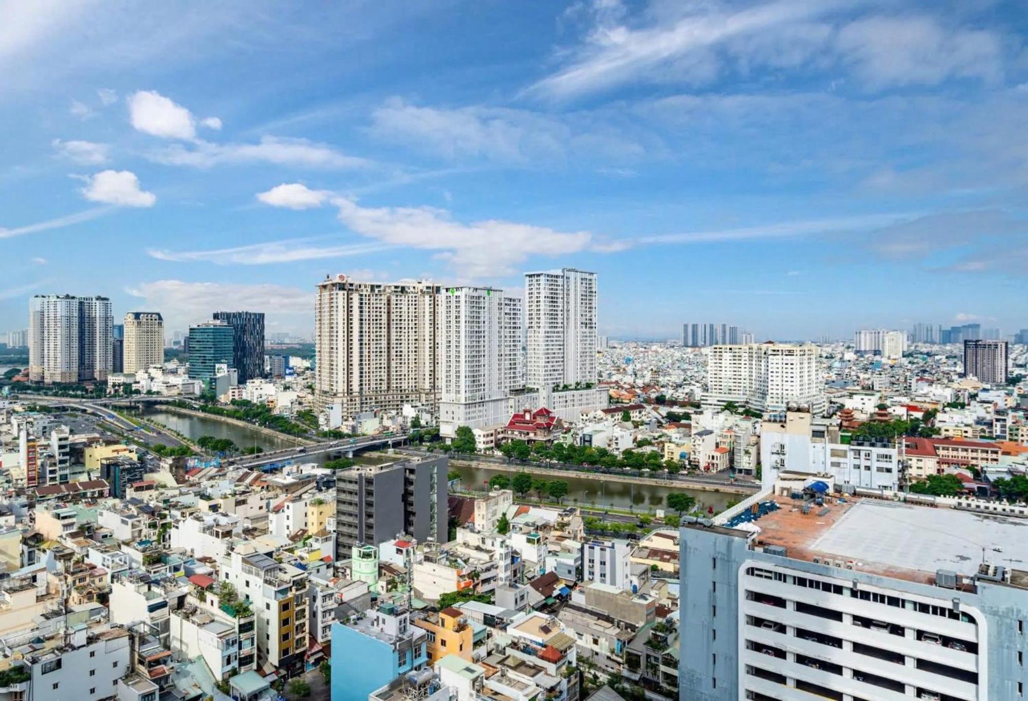 Homely House - Soho , District 1 In The Central Near Bui Vien *