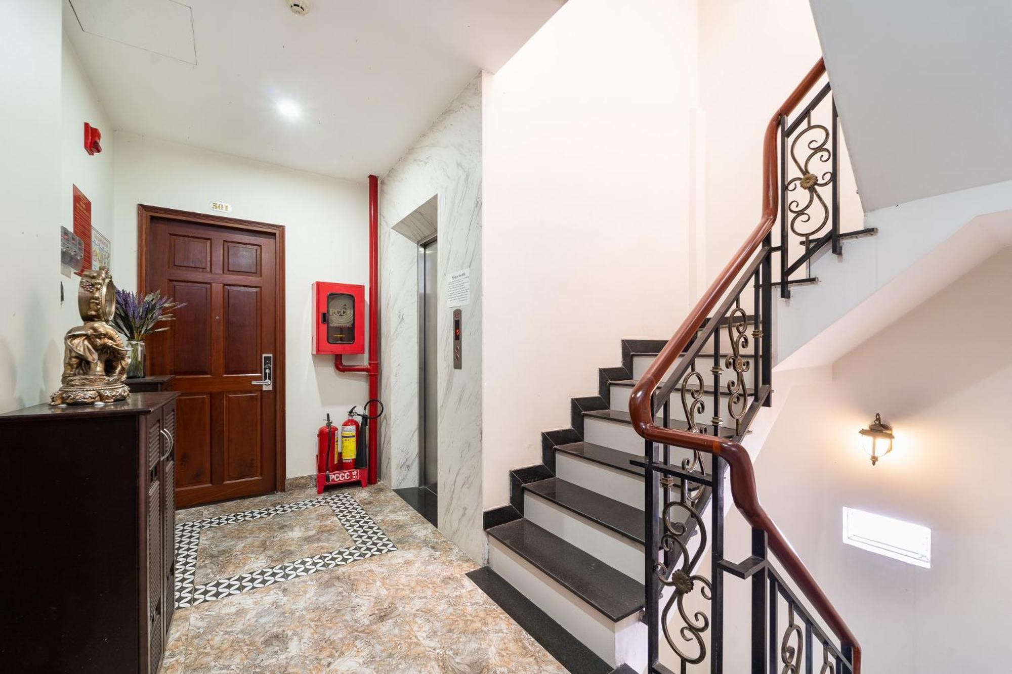 Apartment Ho Gan San Bay Phu Nhuan- R204