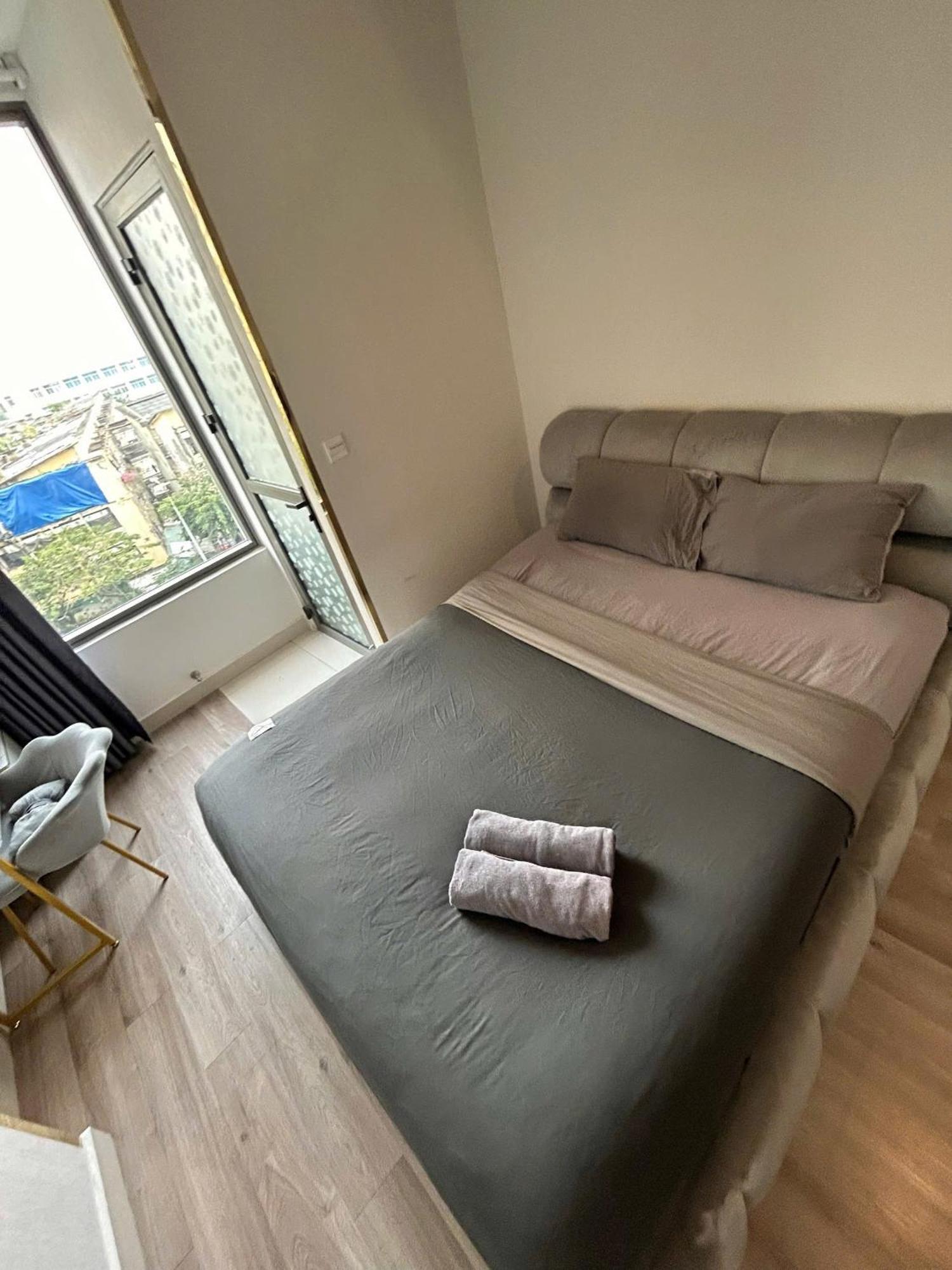 Double E Saigon In Rivergate Building Apartment