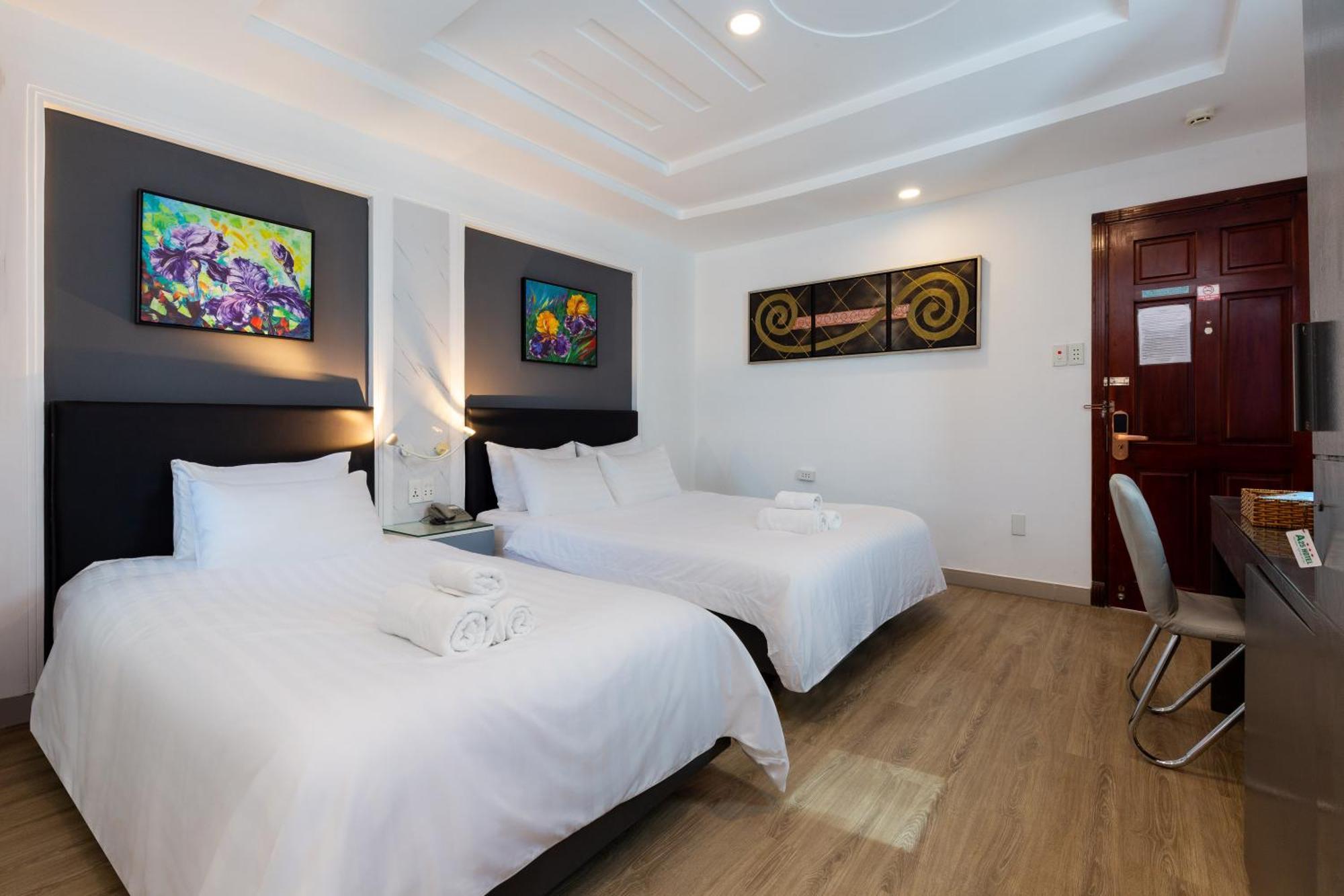 The Grand Apec & 3*