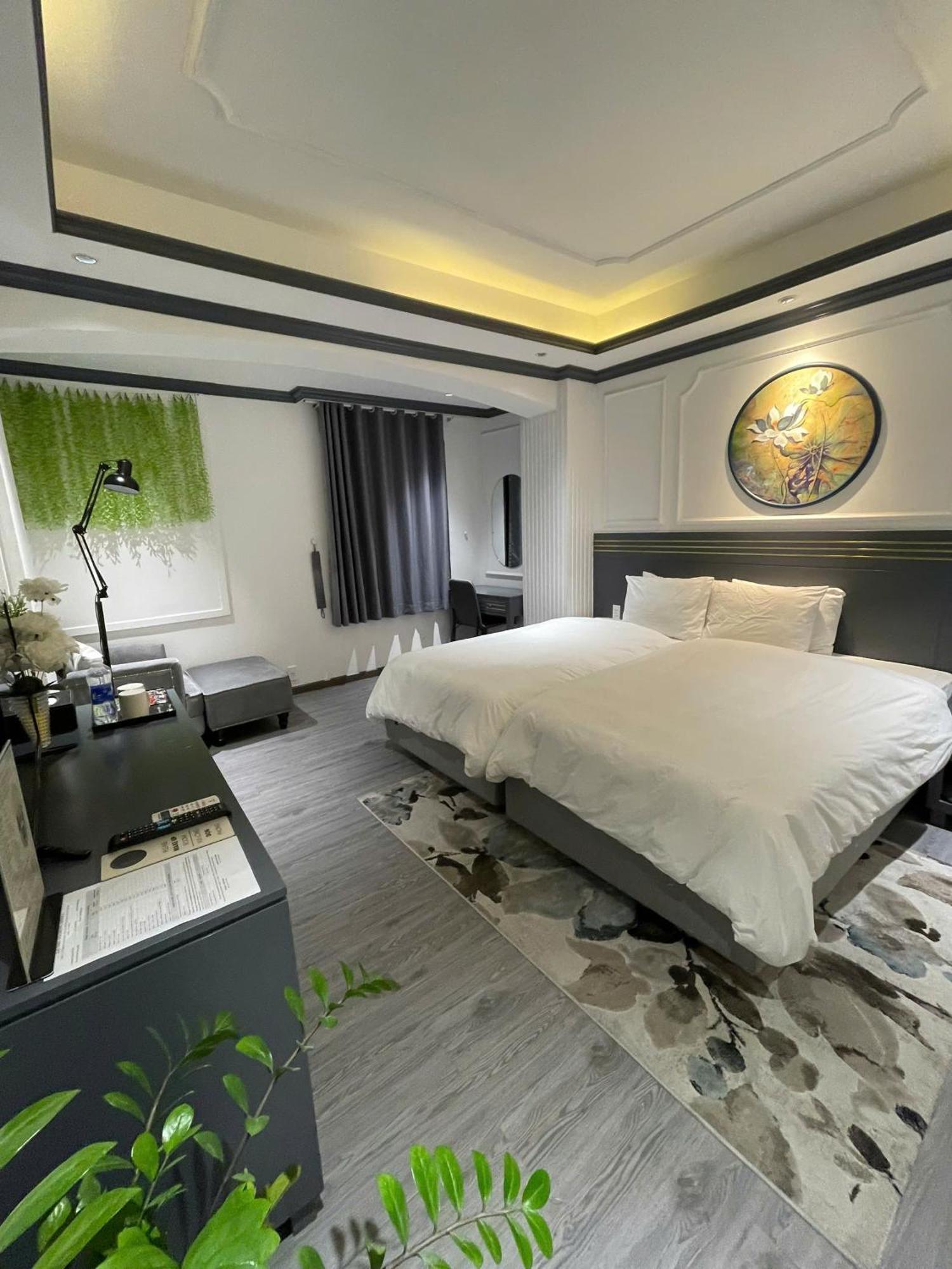 Le Grand Hotel 3*