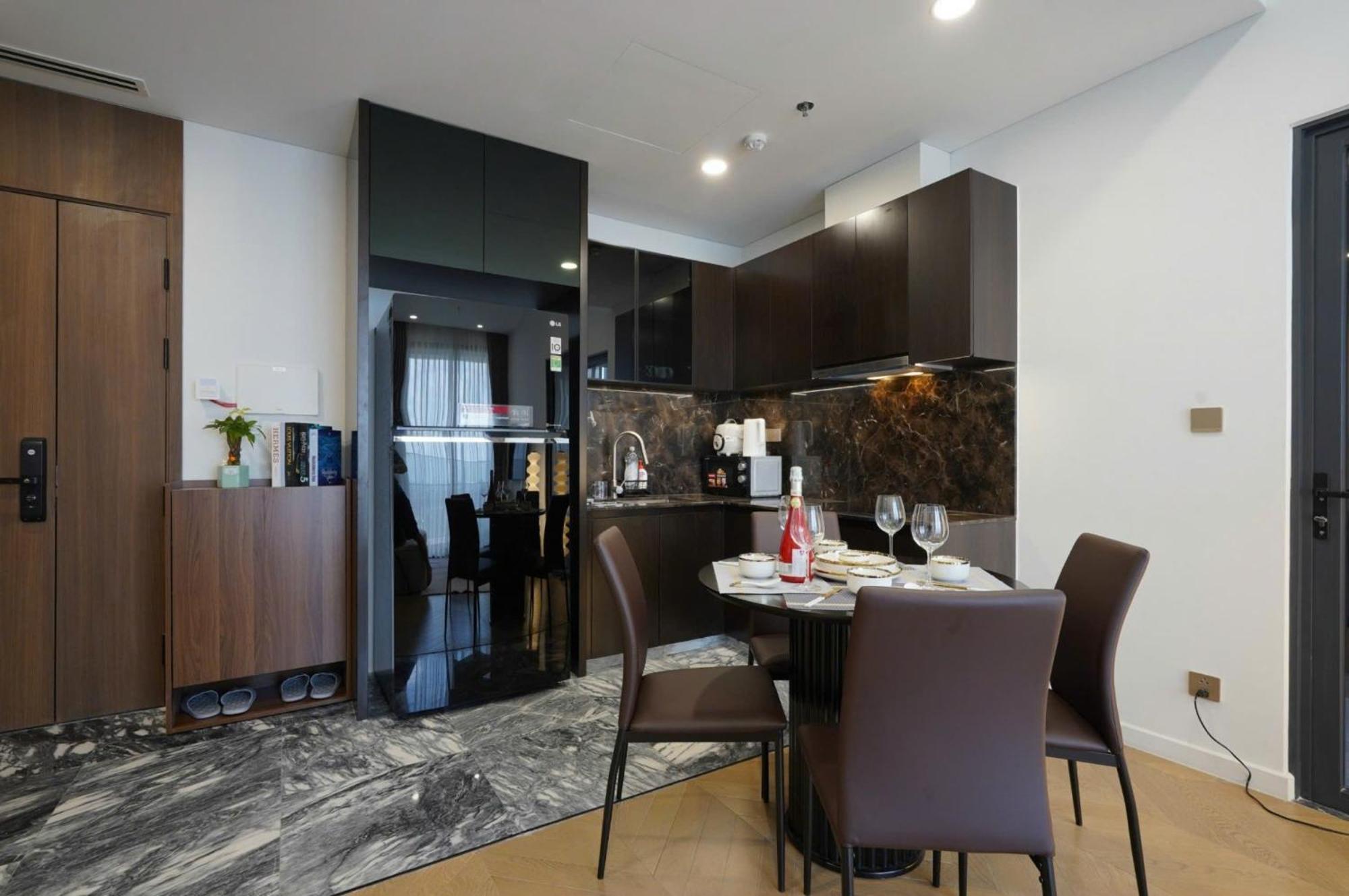Lumiere Riverside By Aura Luxury Pangsapuri