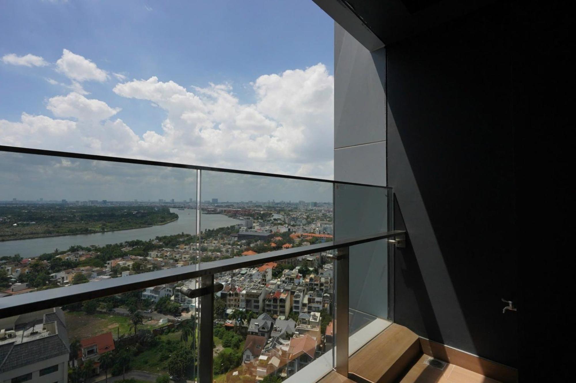 Lumiere Riverside By Aura Luxury Pangsapuri *