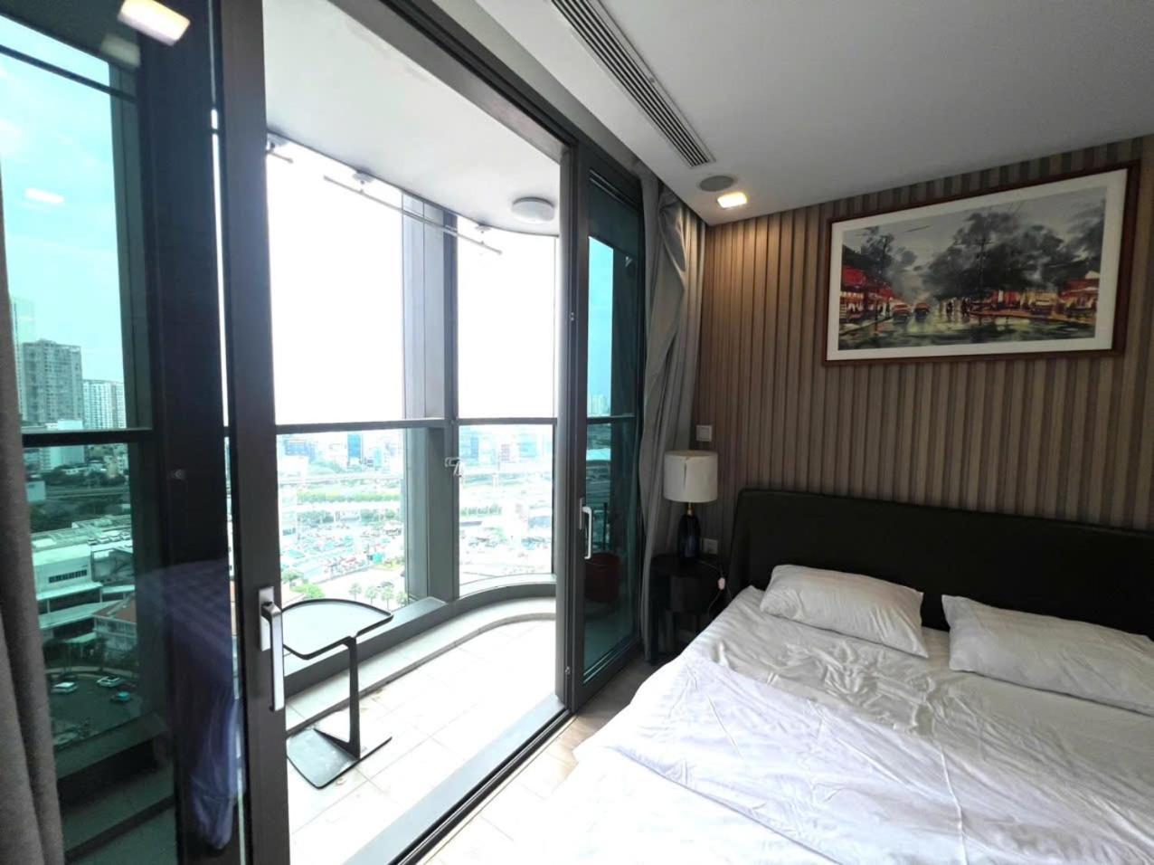 Inside Landmark81 Tallest Building Pangsapuri