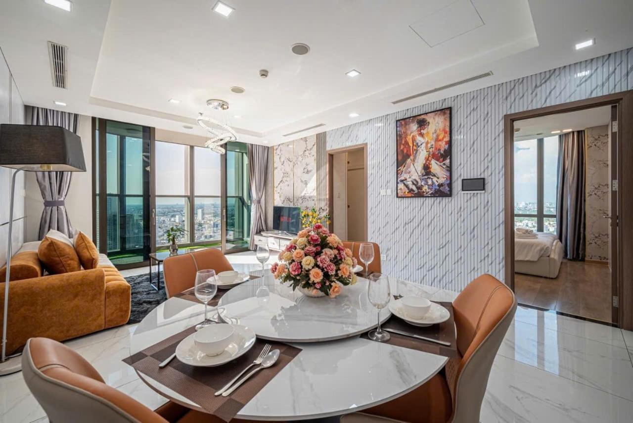 Apartment Bedrooms At Landmark - Vinhomes