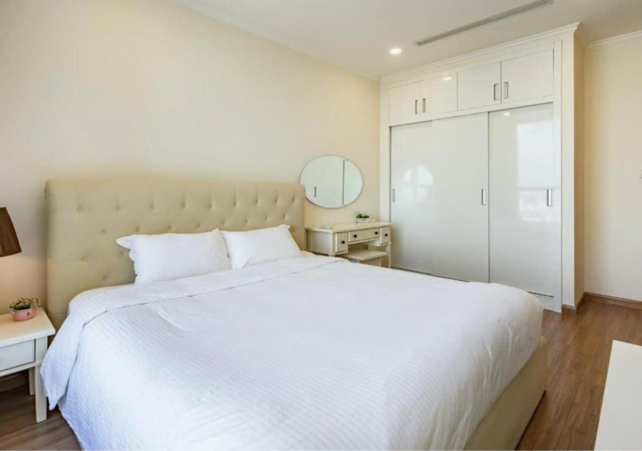 Mochi - Vinhomes Park Apartment