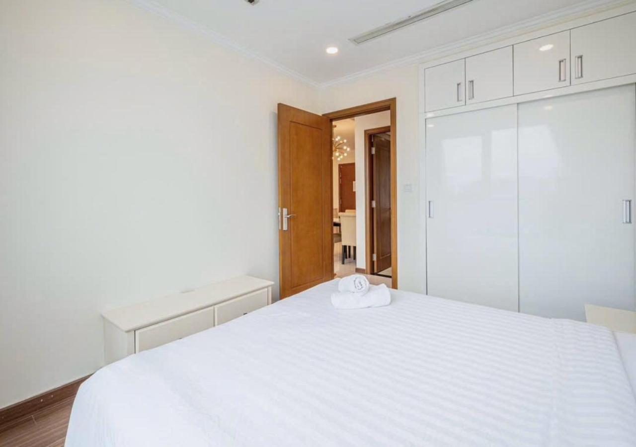 Apartment Mochi - Vinhomes Park Ho Chi Minh City