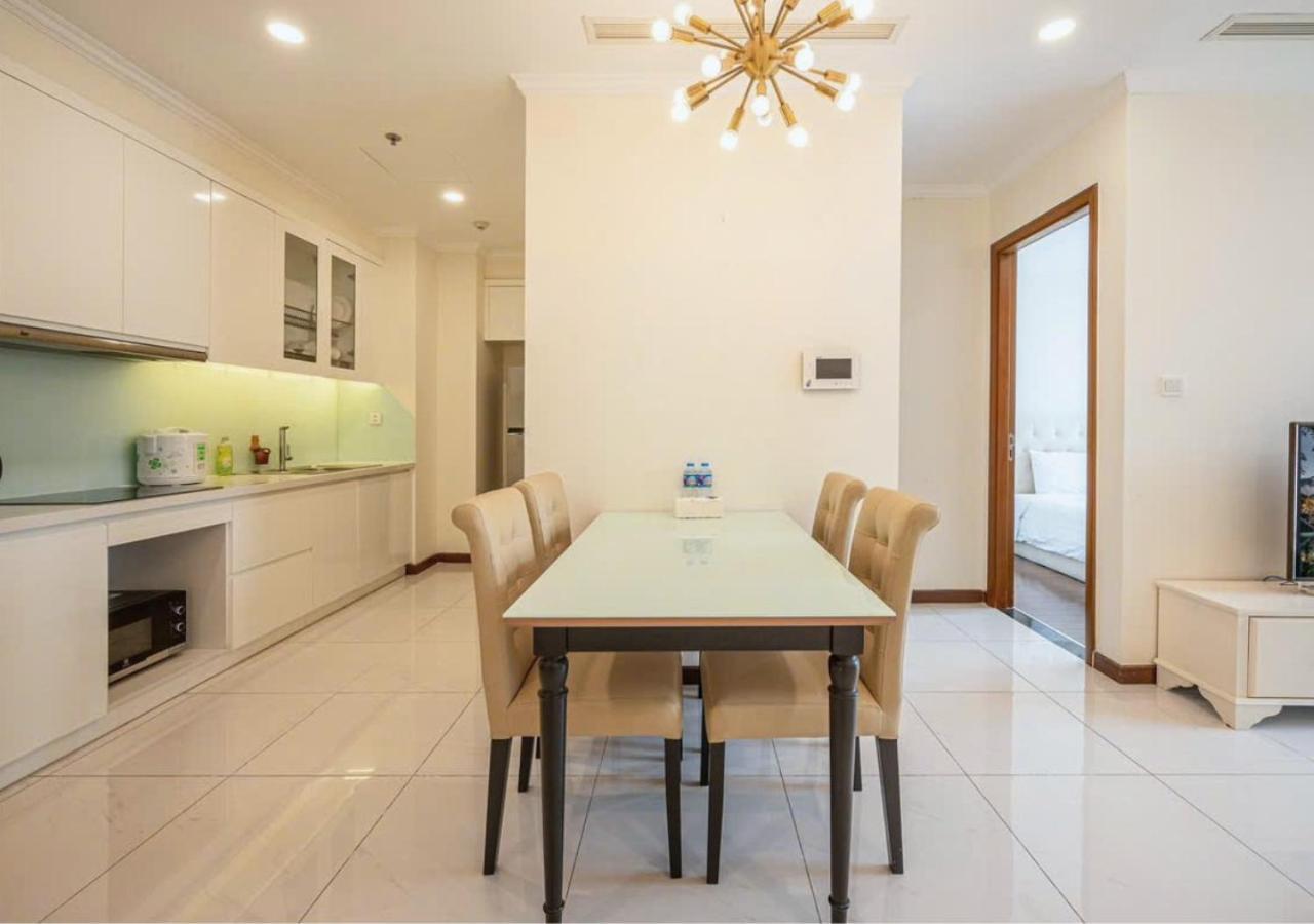 Apartment Mochi - Vinhomes Park