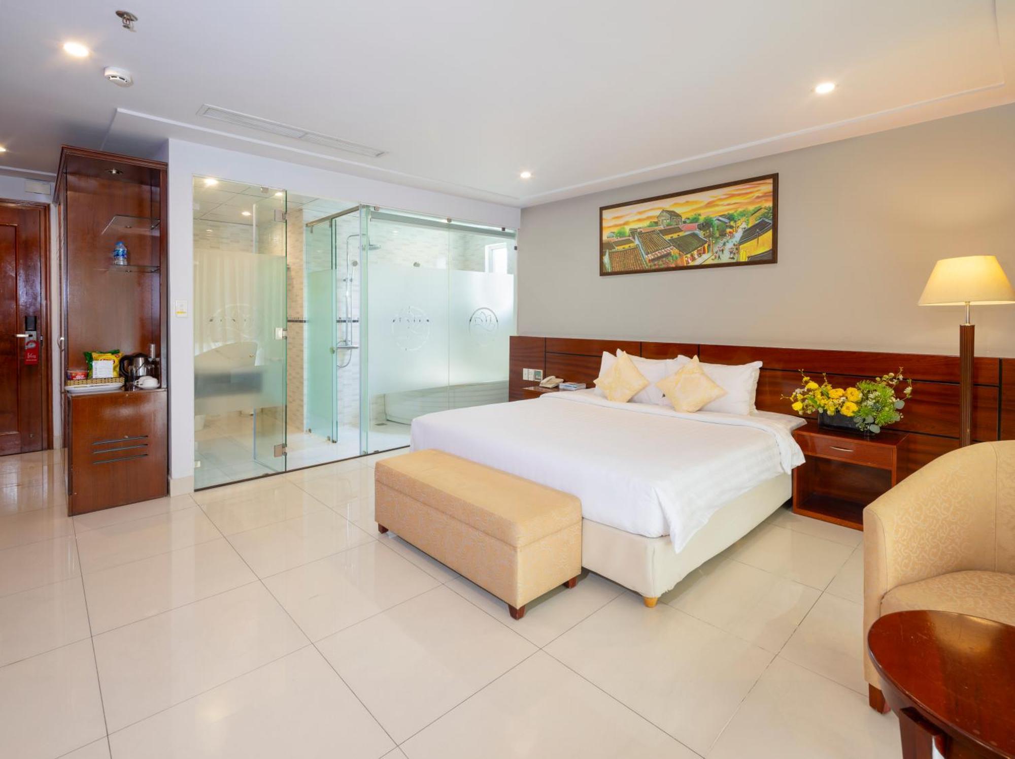 Hotel White Lotus Saigon