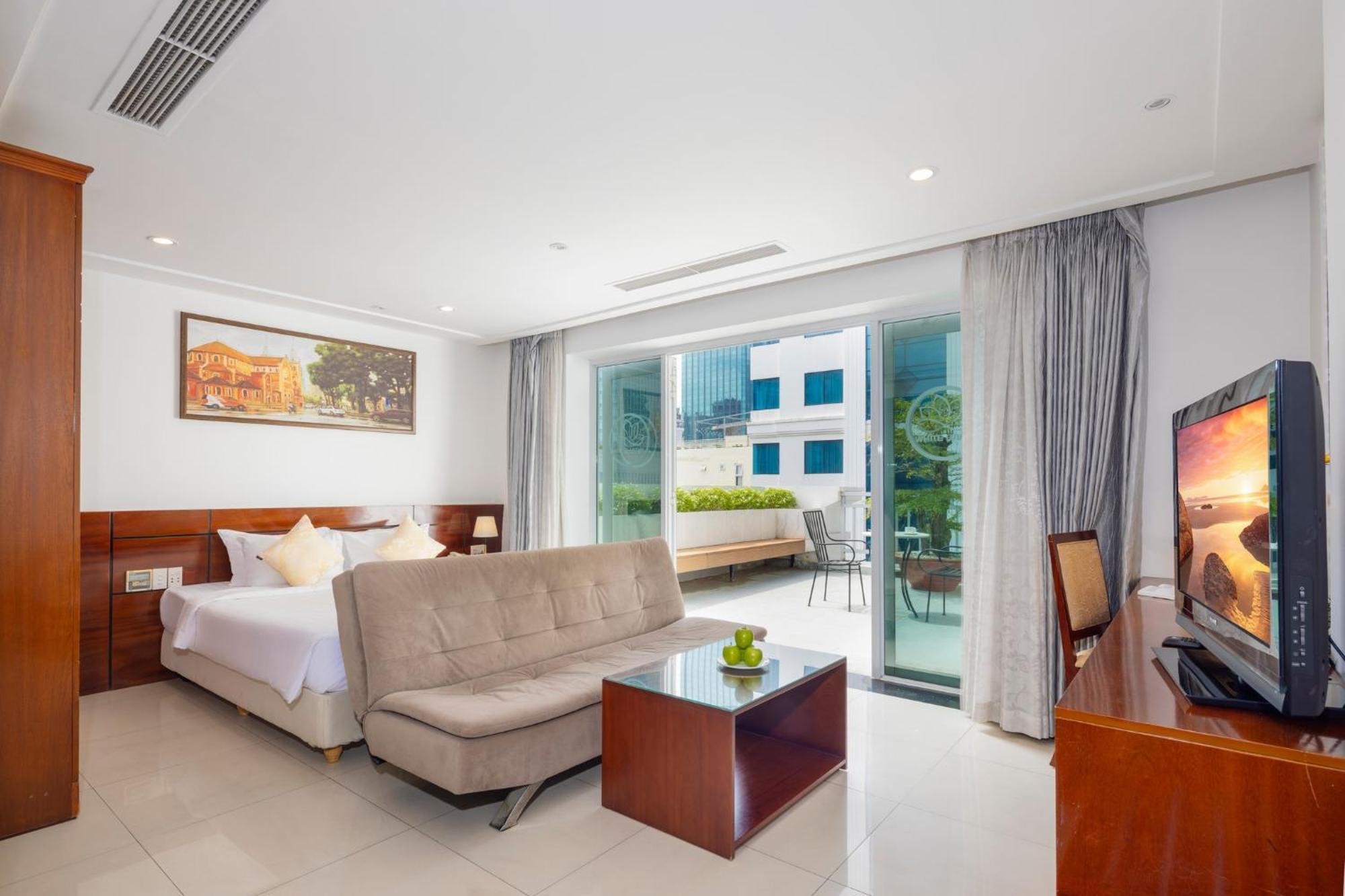 White Lotus Saigon Hotel