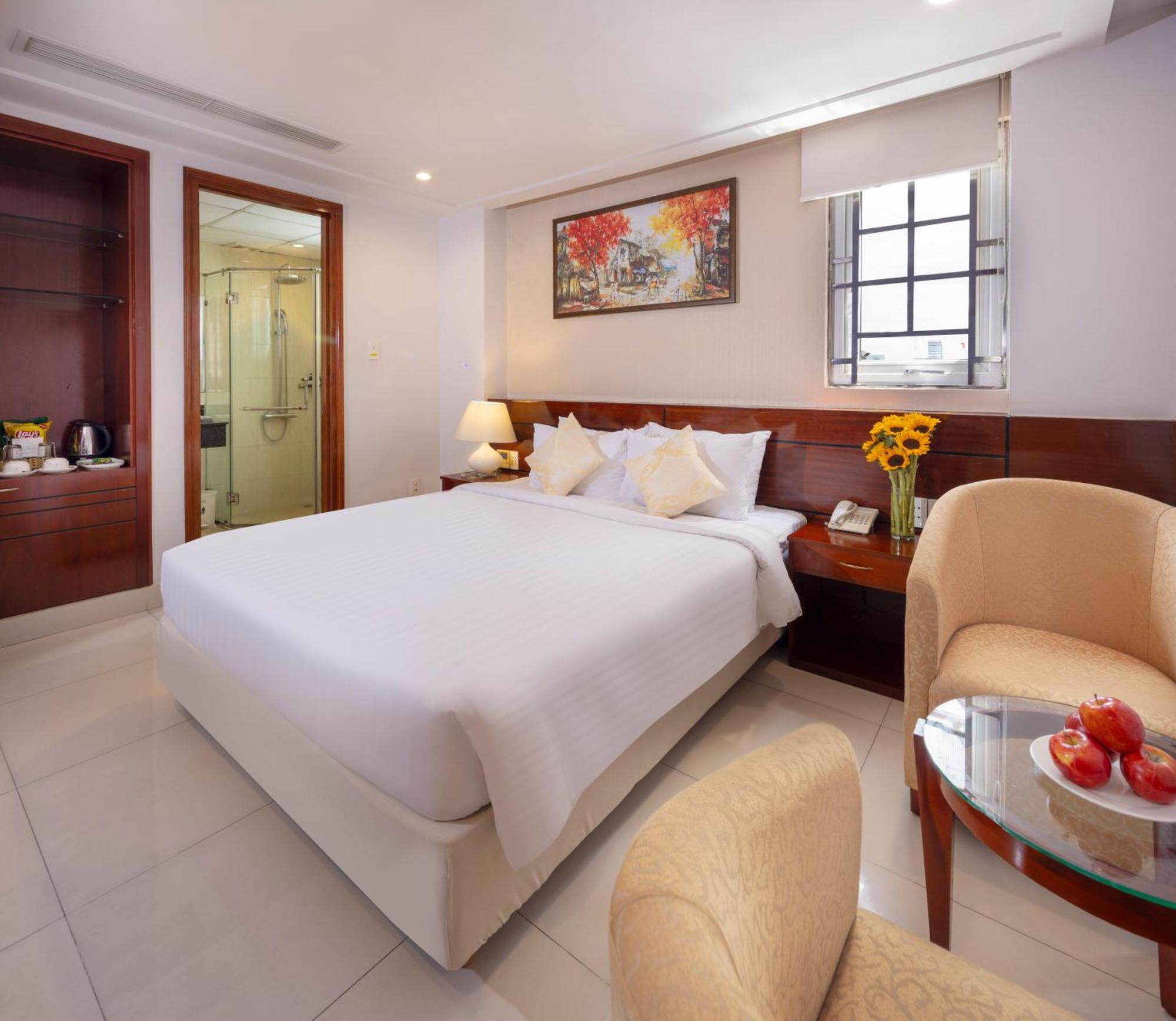 White Lotus Saigon 3*