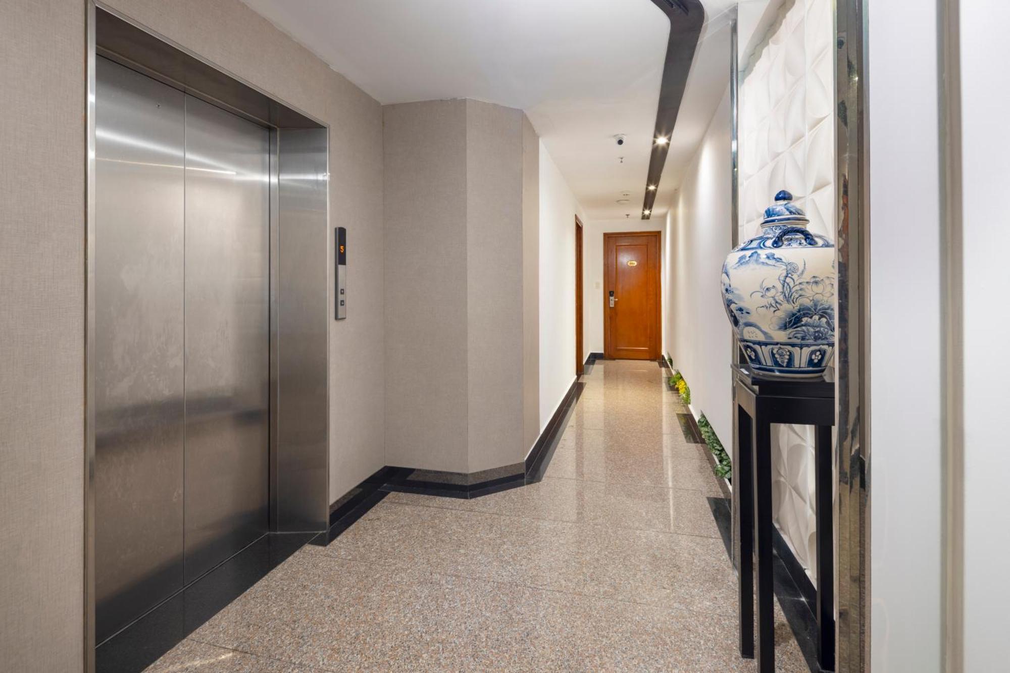White Lotus Saigon Hotel Ho Chi Minh City