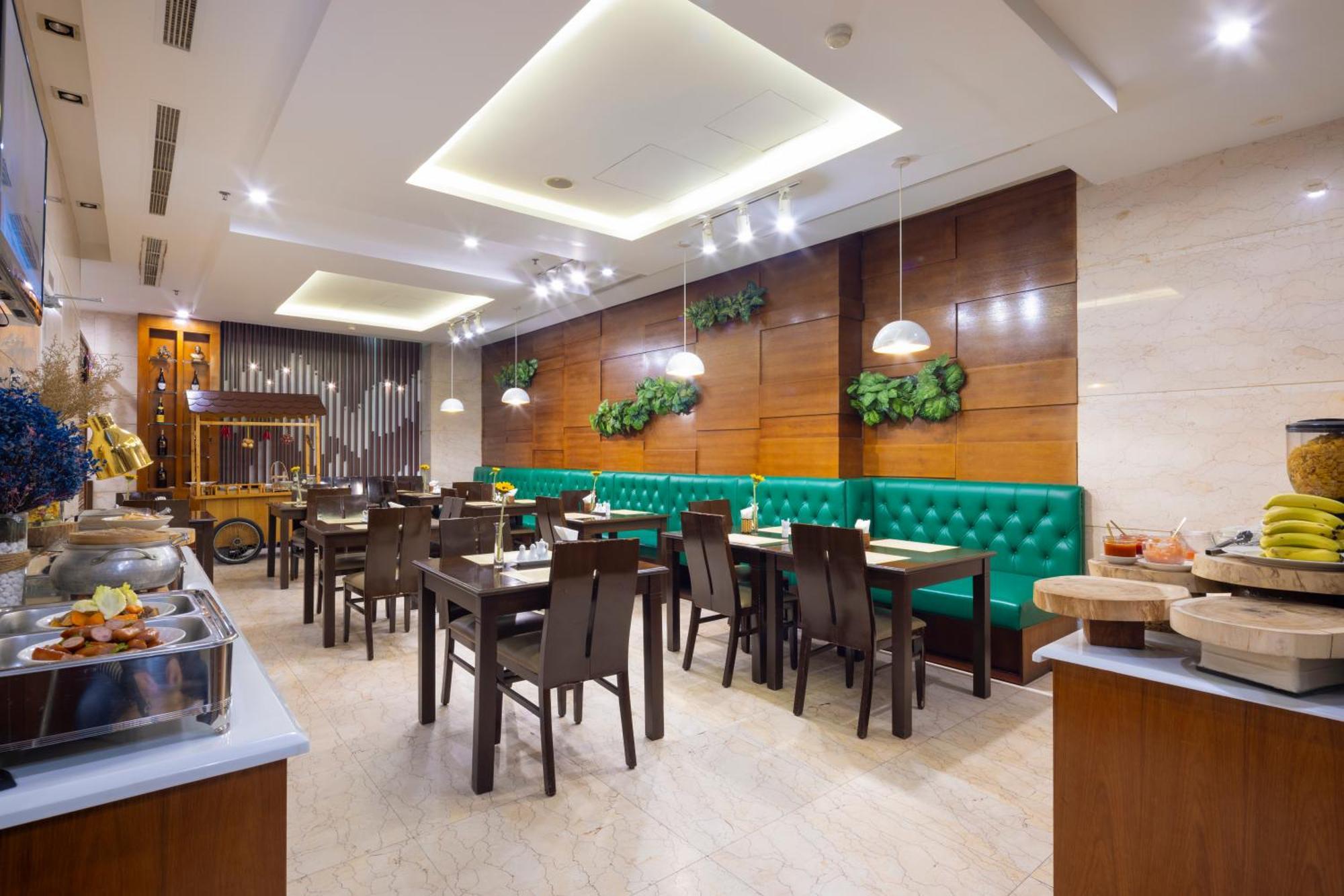 Hotel White Lotus Saigon