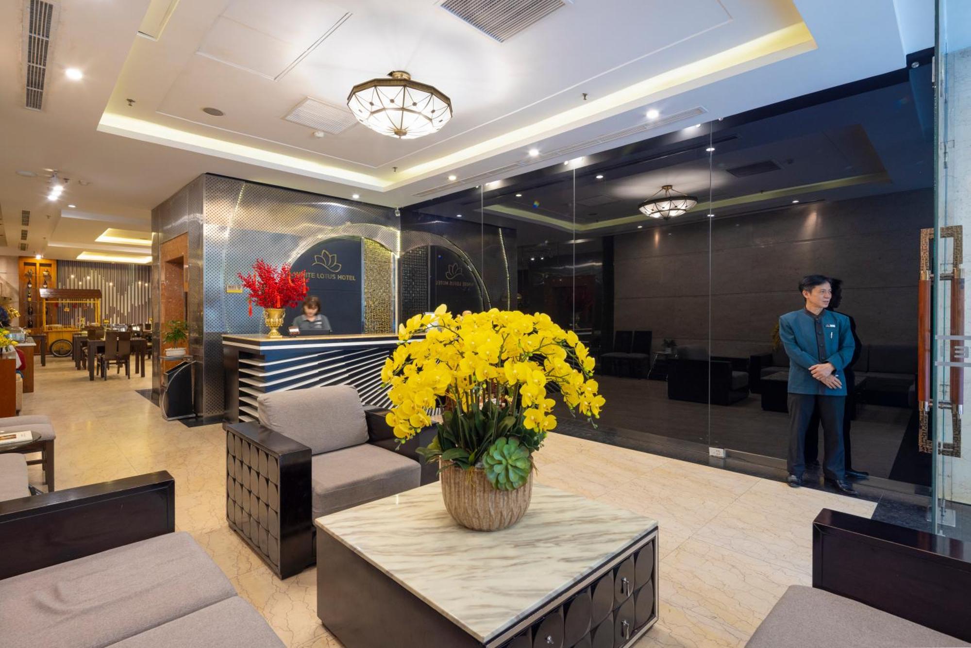 Hotel White Lotus Saigon 3*