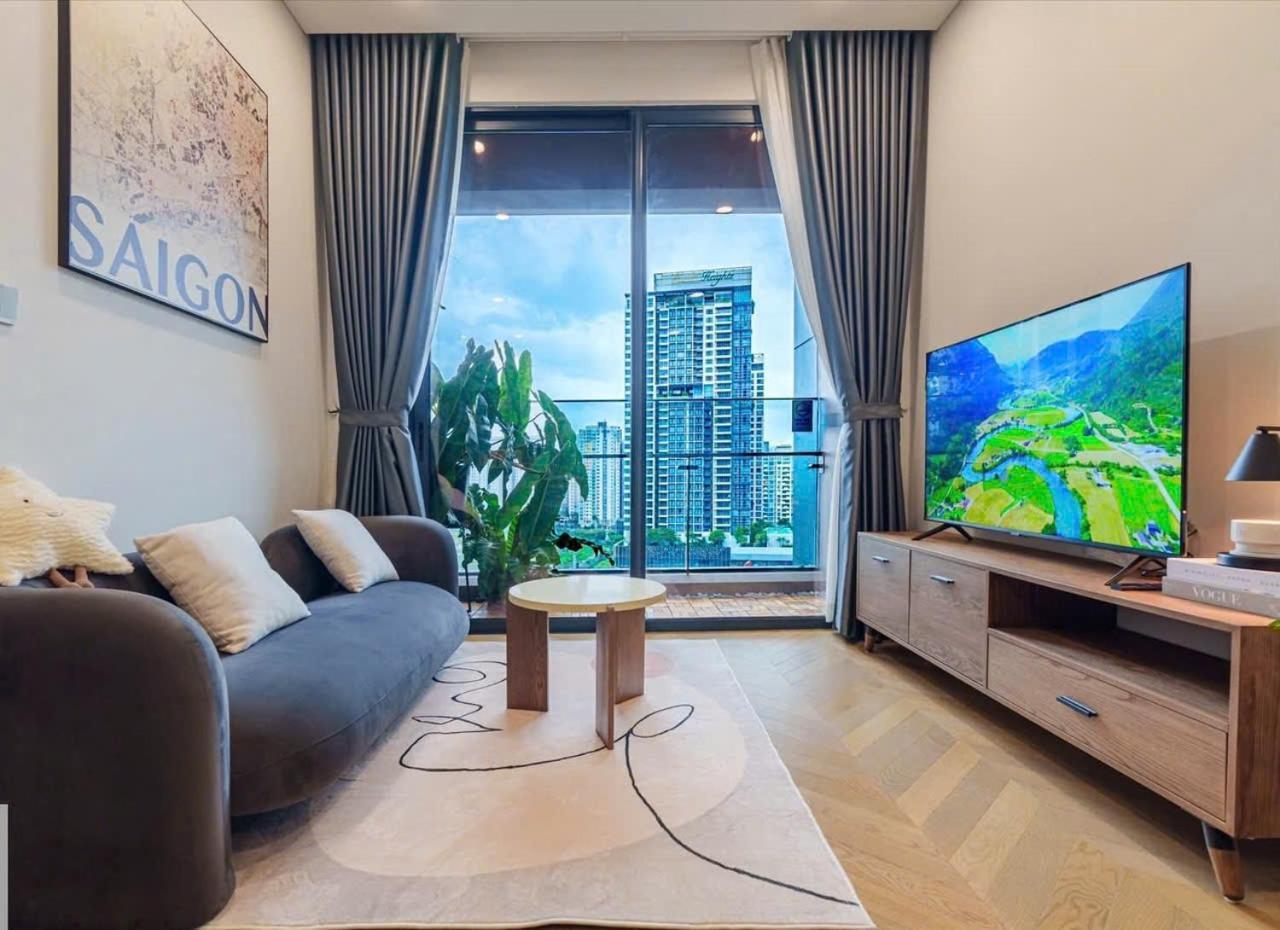 Hotel Lumiere View In Hcm