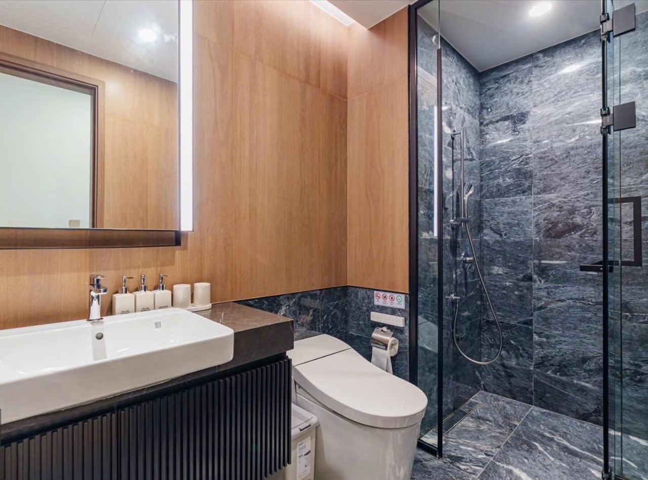 Hotel Lumiere View In Hcm Ho Chi Minh City