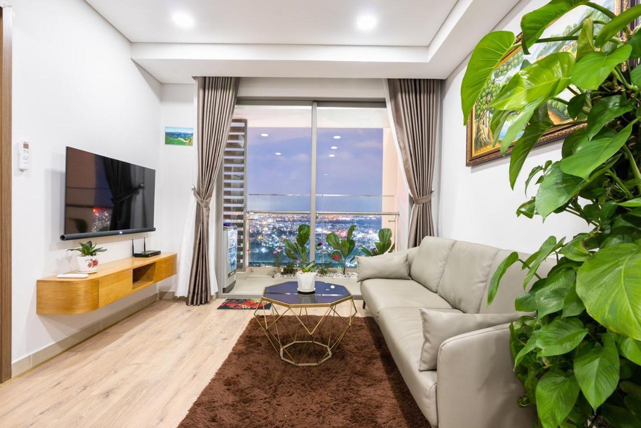 River Panorama Infinity Heights, Netflix Ho Chi Minh City
