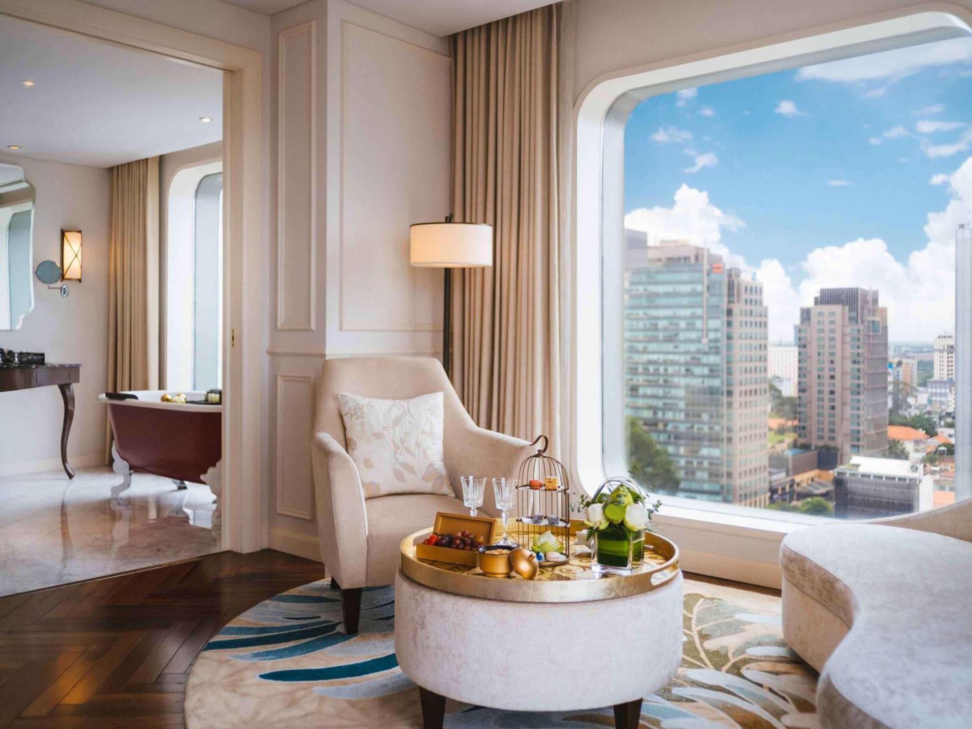 Des Arts Saigon Mgallery Collection Hotel