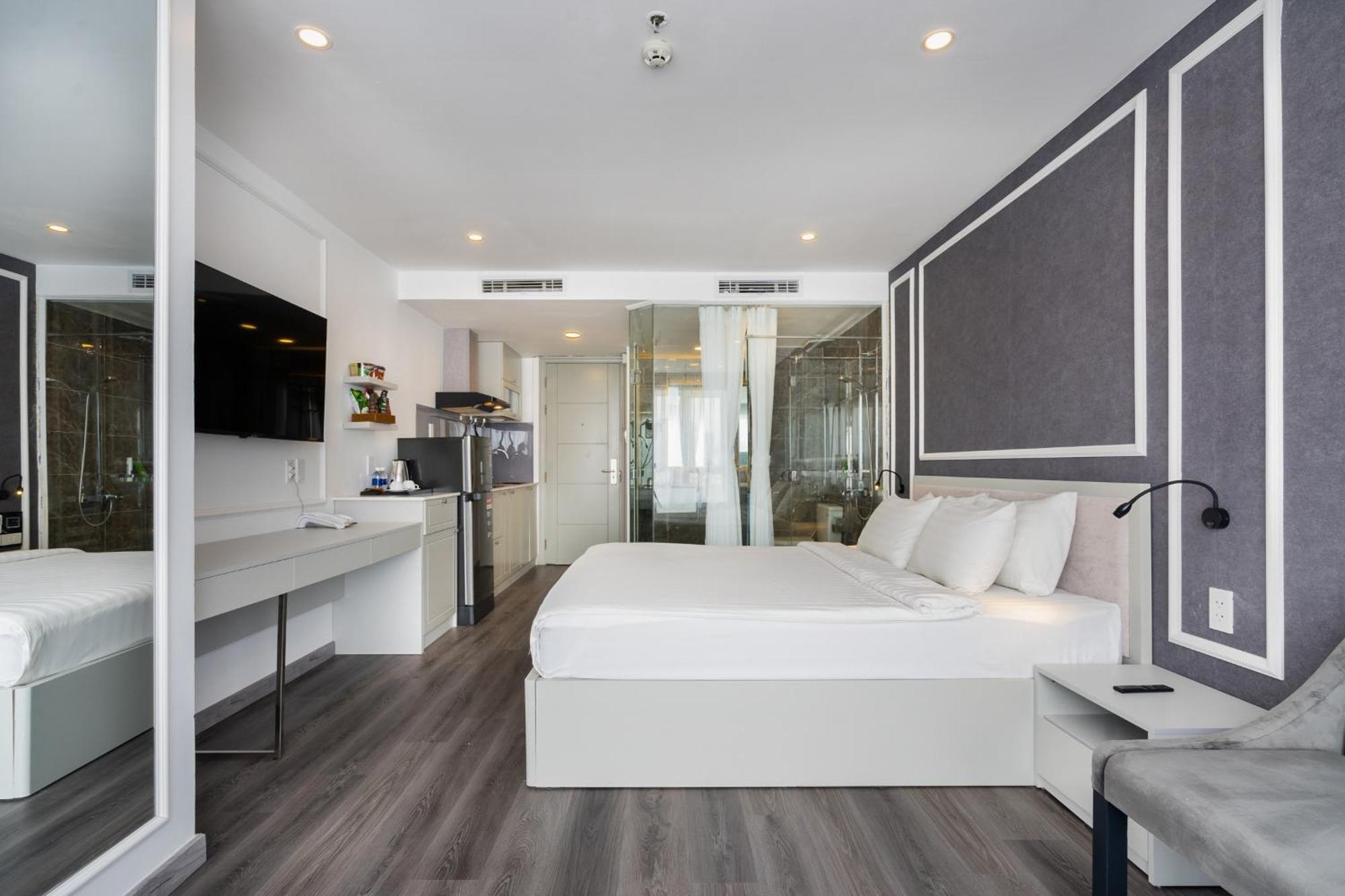 Hotel Huazhu 4*
