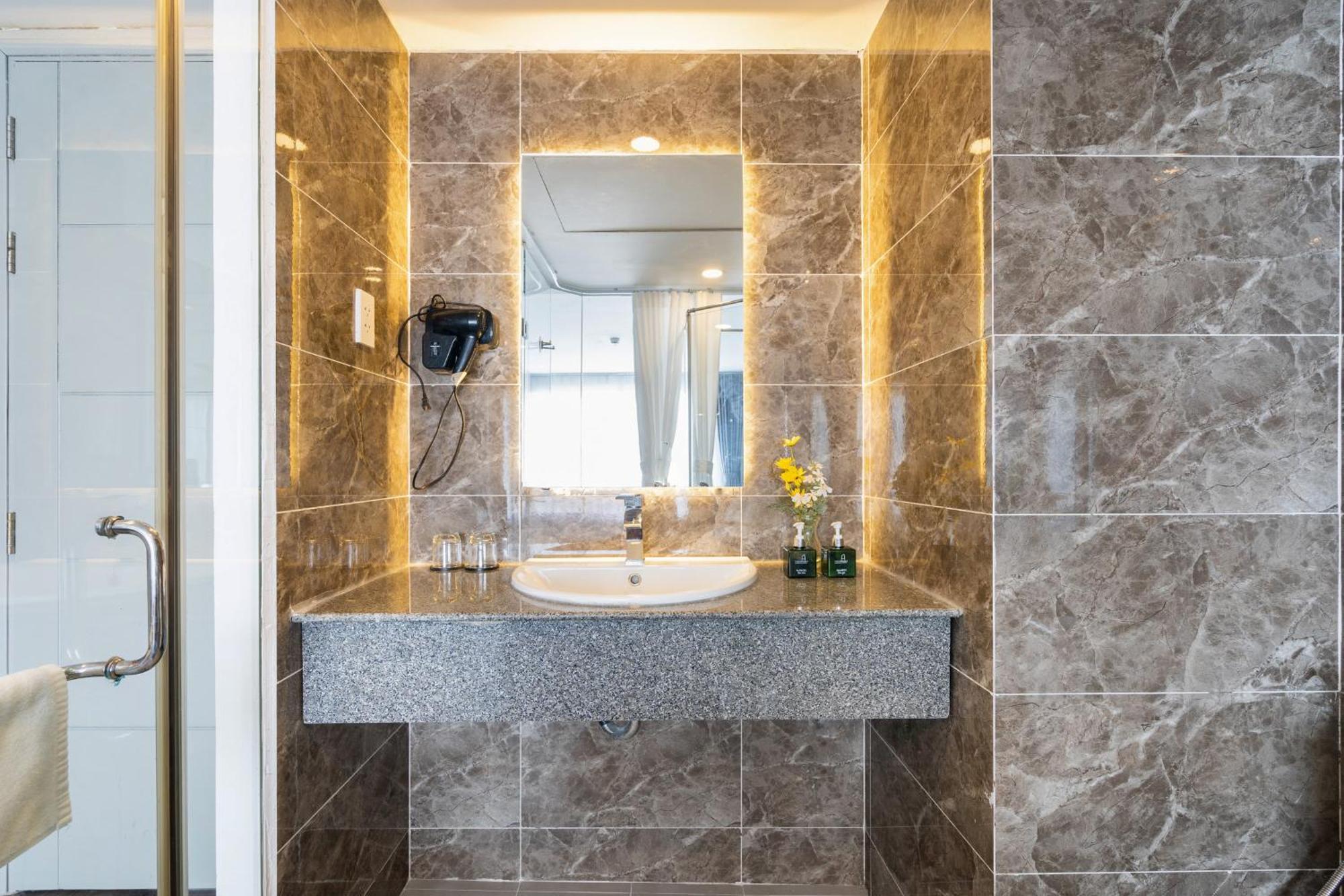 Huazhu 4* Bandar Ho Chi Minh