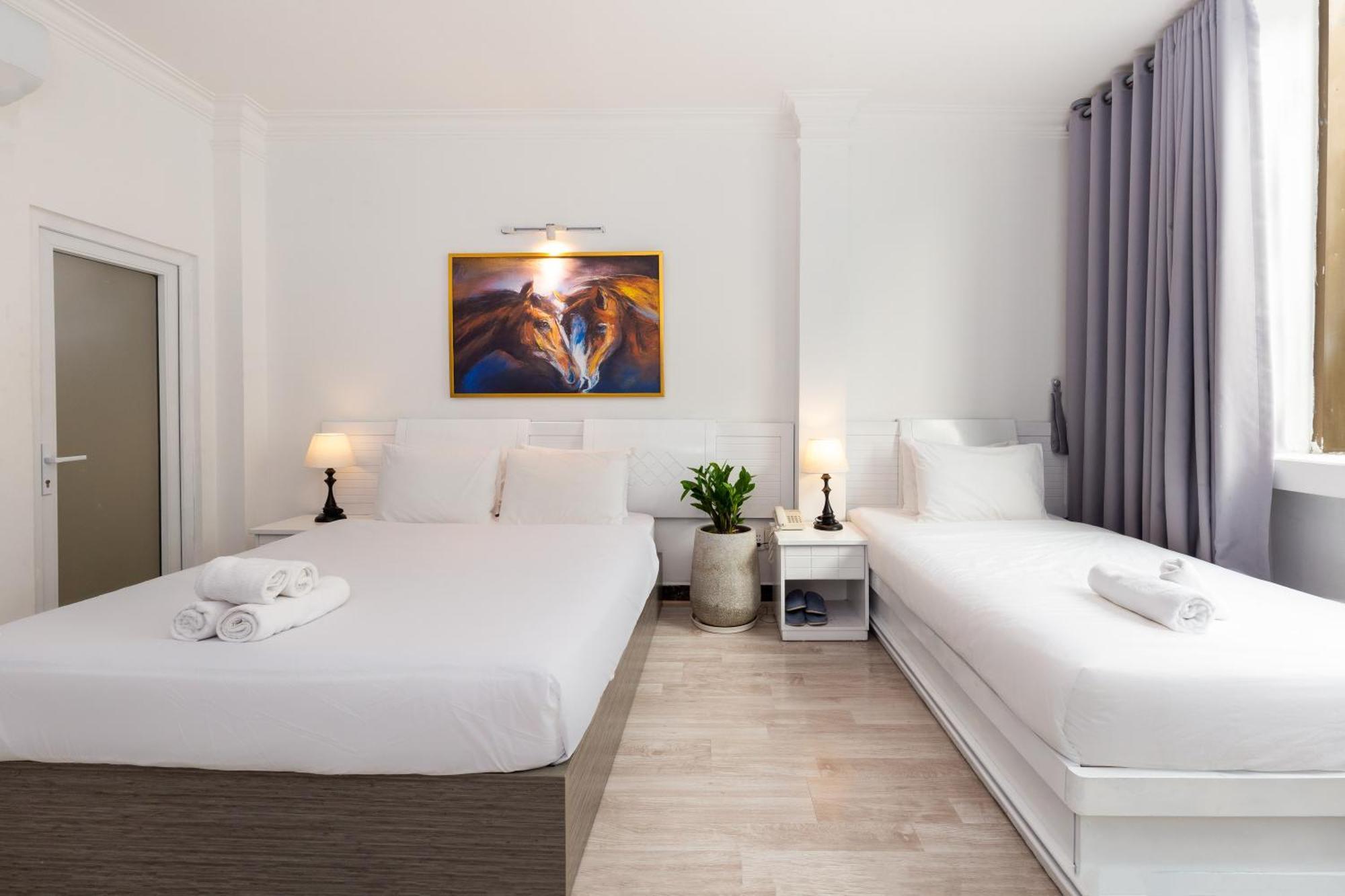 Premium Lux Saigon * Ho Chi Minh City