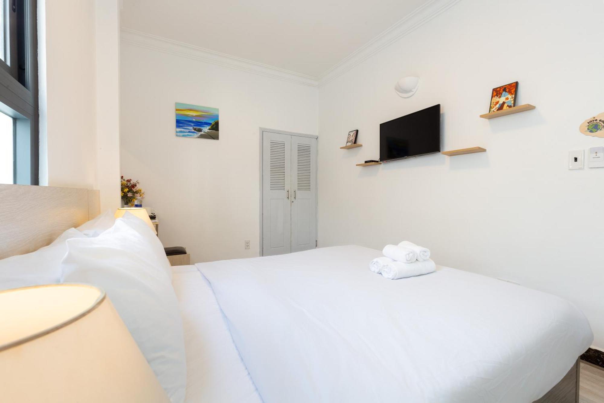 Premium Lux Saigon Hotel