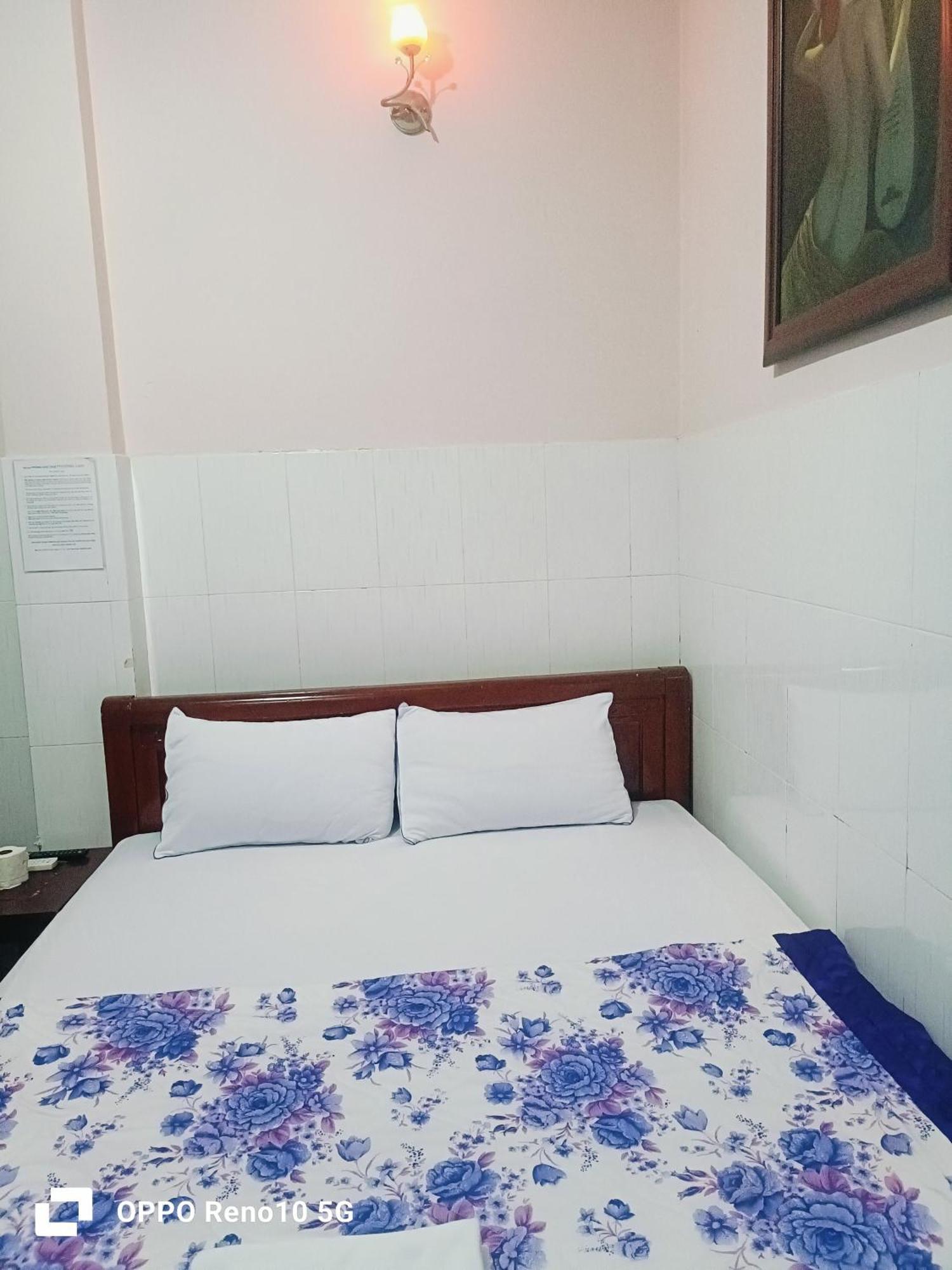Phuong Linh * Ho Chi Minh City