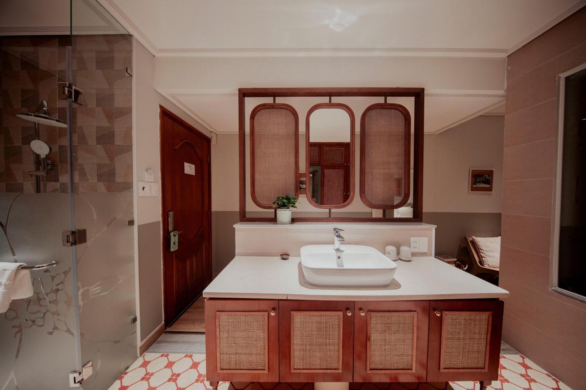 Khách sạn Au Boutique 4*