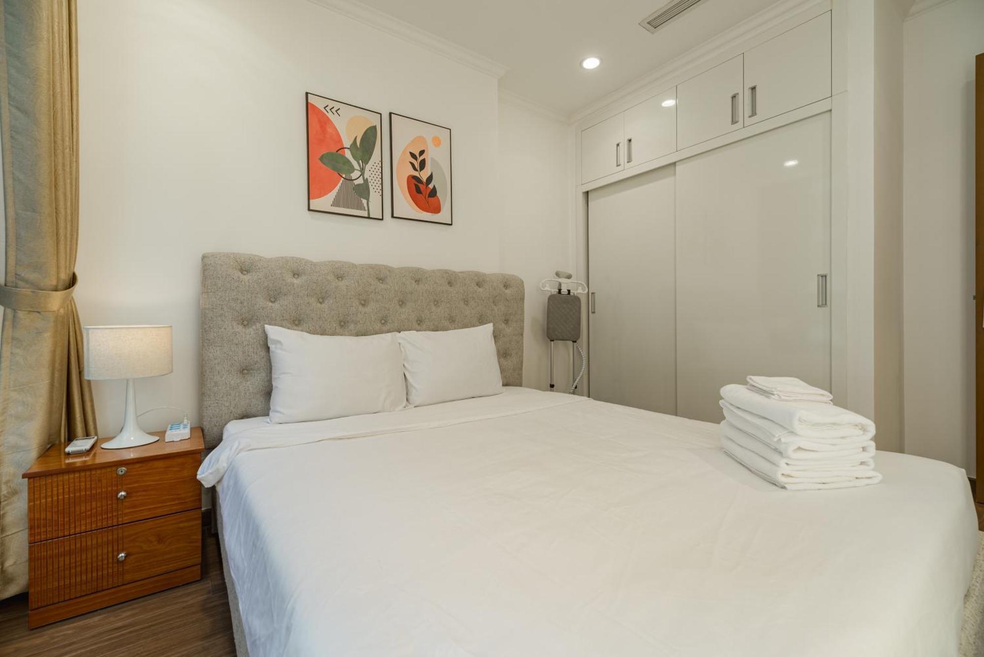Pangsapuri Vinhomes Park Collection V By Elevate Bandar Ho Chi Minh