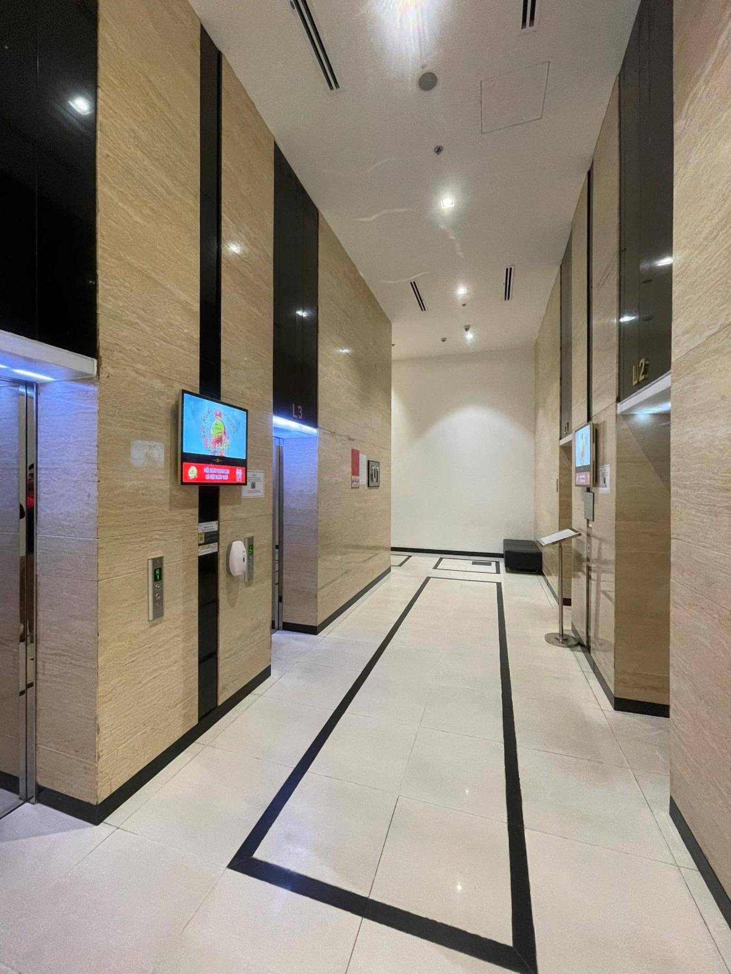 70m2, 1br Netflix, D7 & Landmark81 View Sunrise North