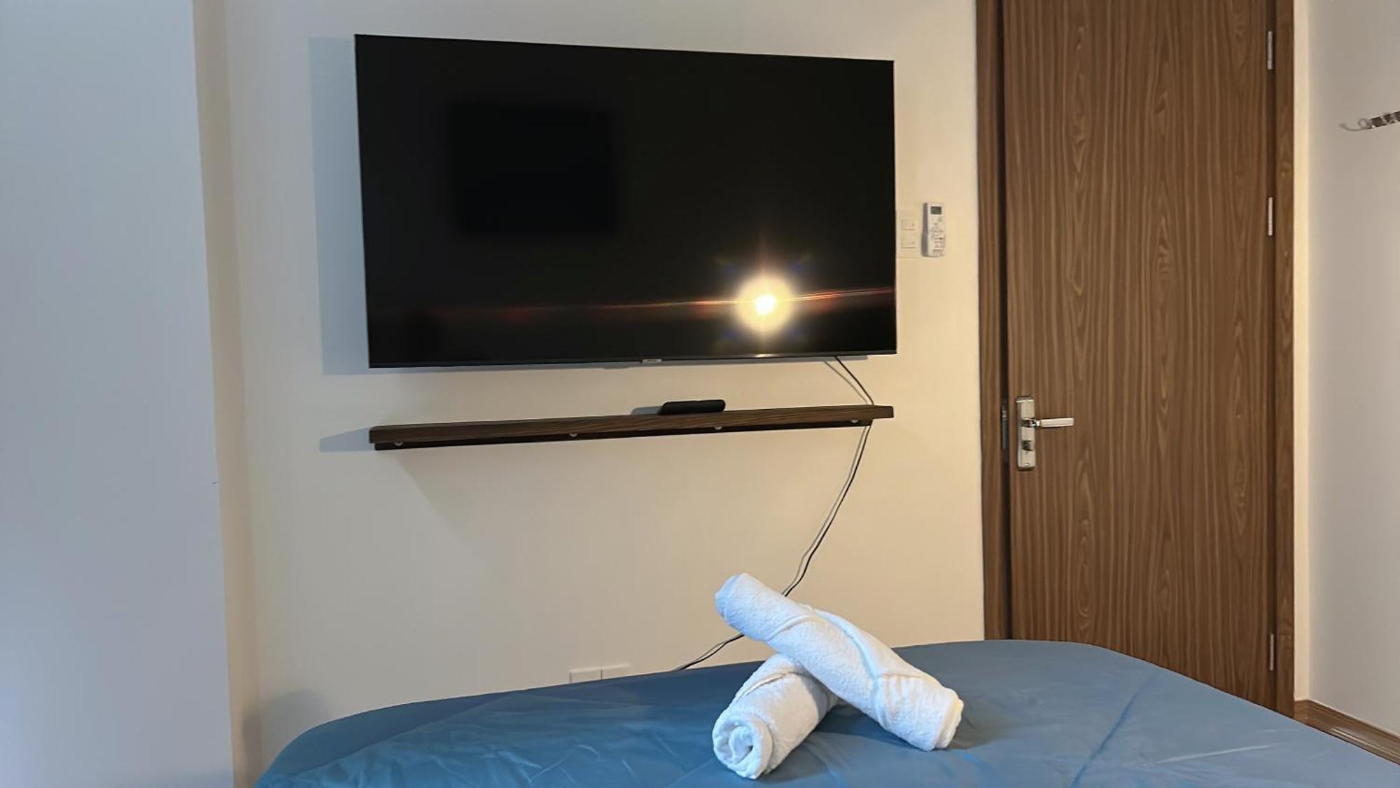 The Western Capital Apartment, Eric House Apartment *