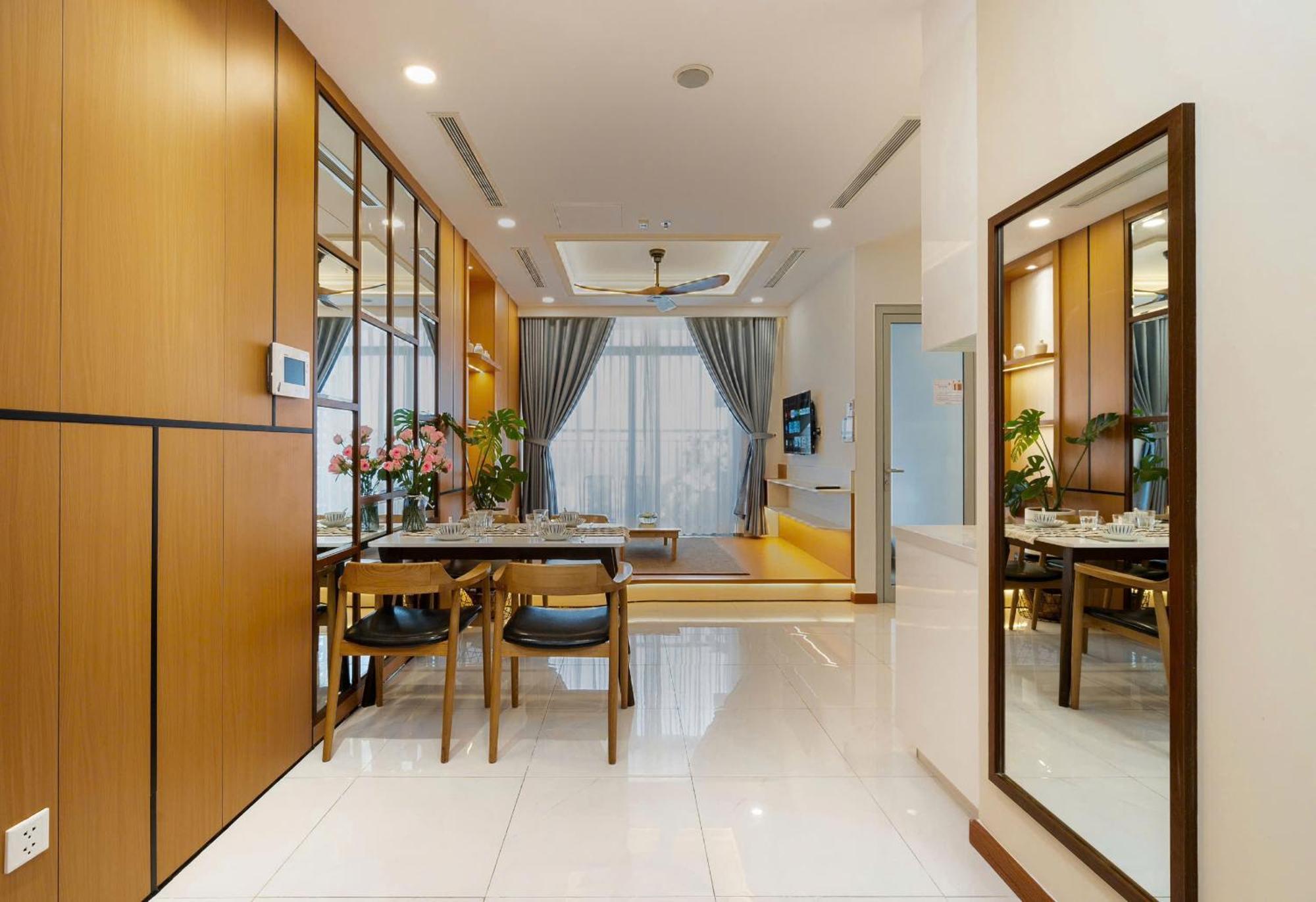 Landmark Galaxy - Vinhomes Park Apartment Ho Chi Minh City
