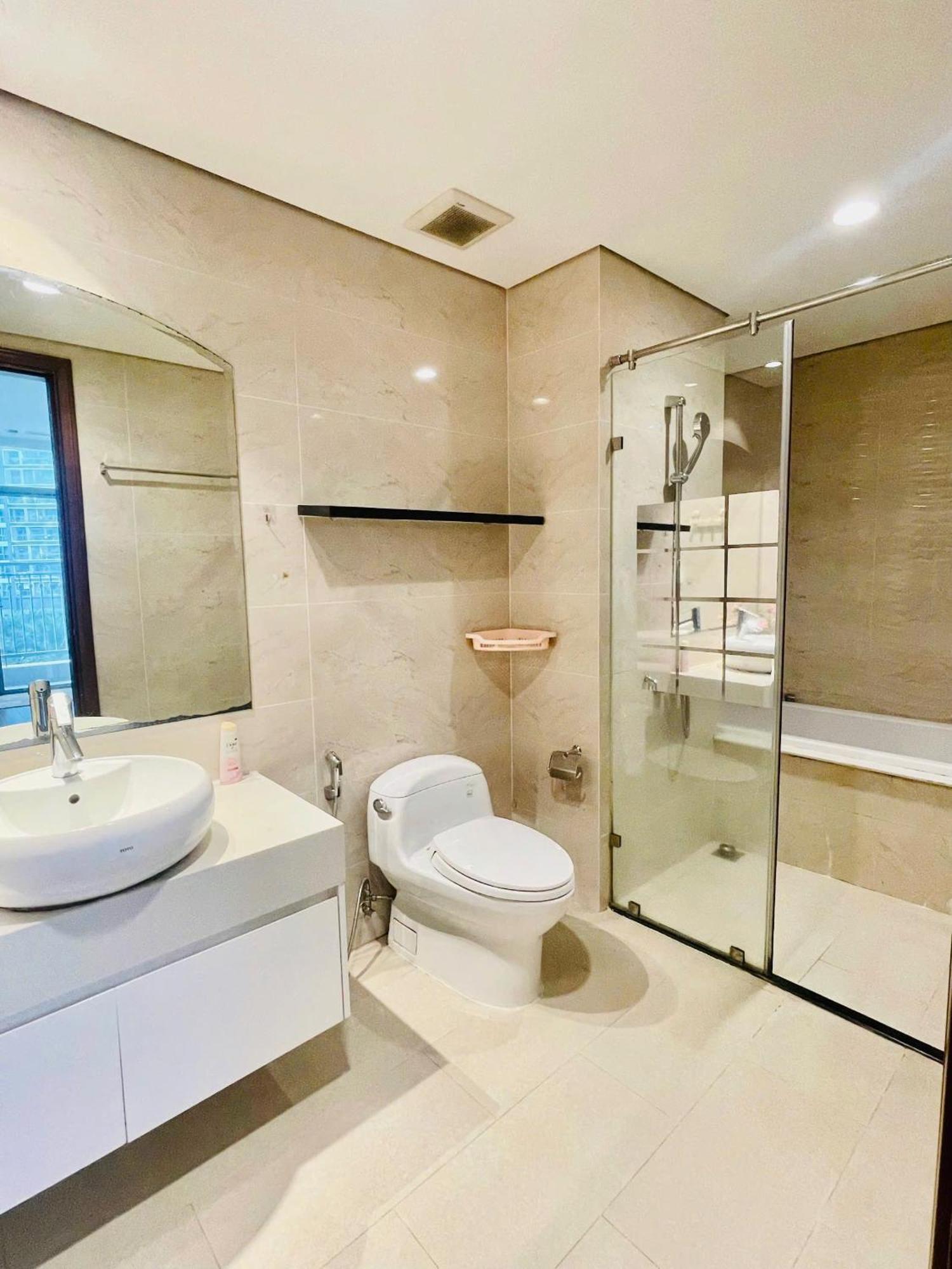 Apartment 4br - Landmark 81 - Pool & Riverside - Center *