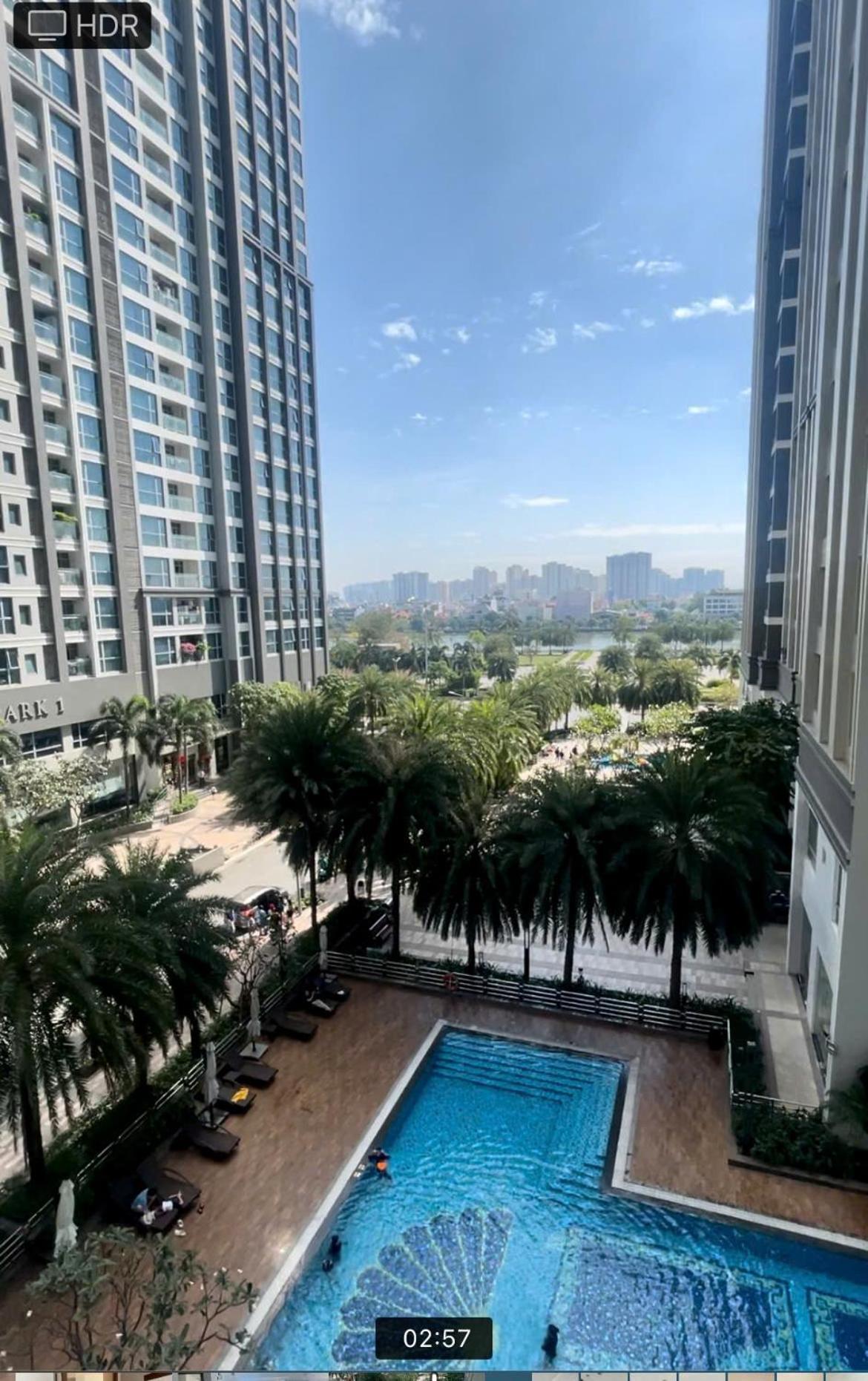 Apartment 4br - Landmark 81 - Pool & Riverside - Center *