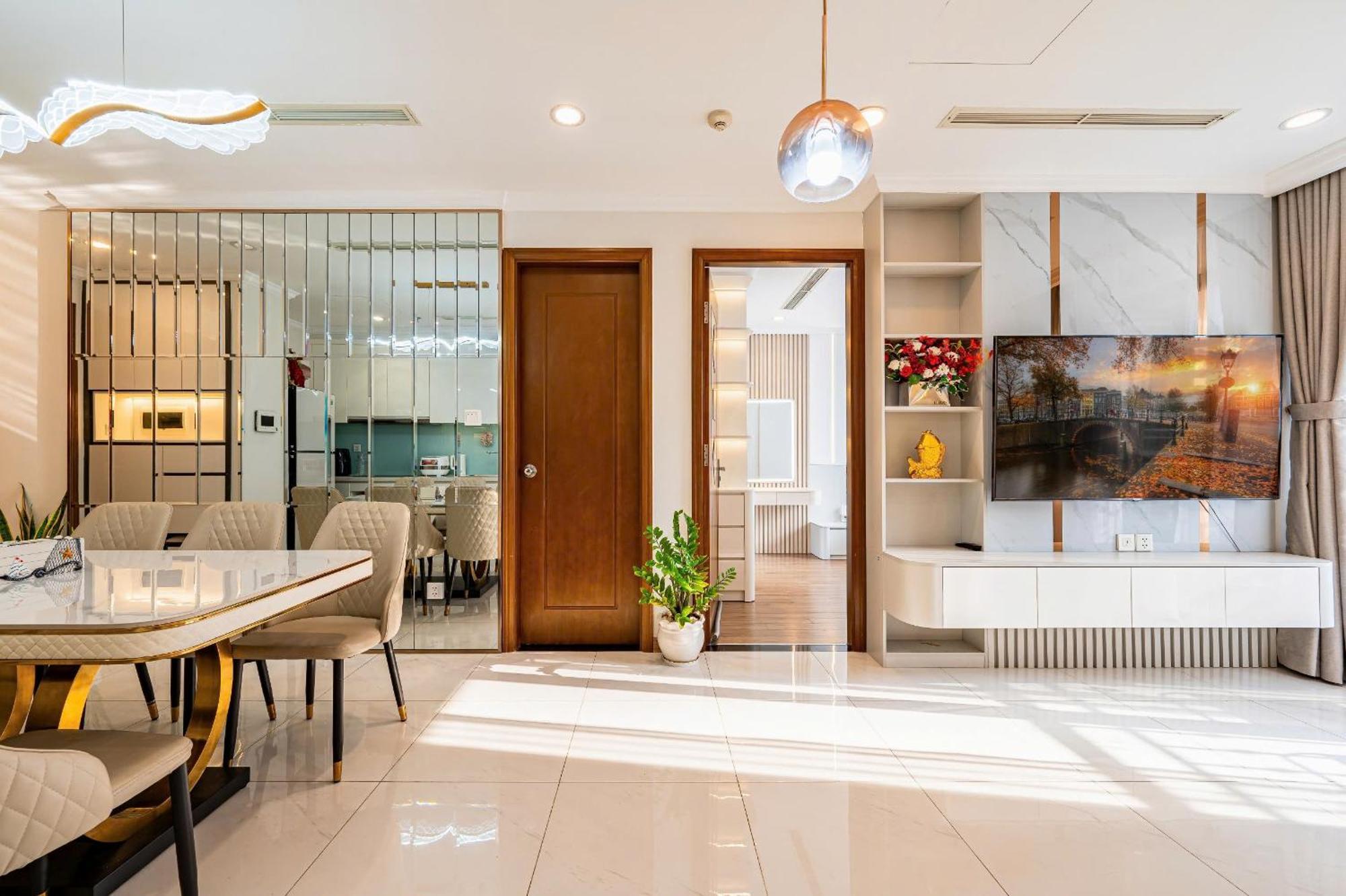 Saigon Landmark Center Apartment