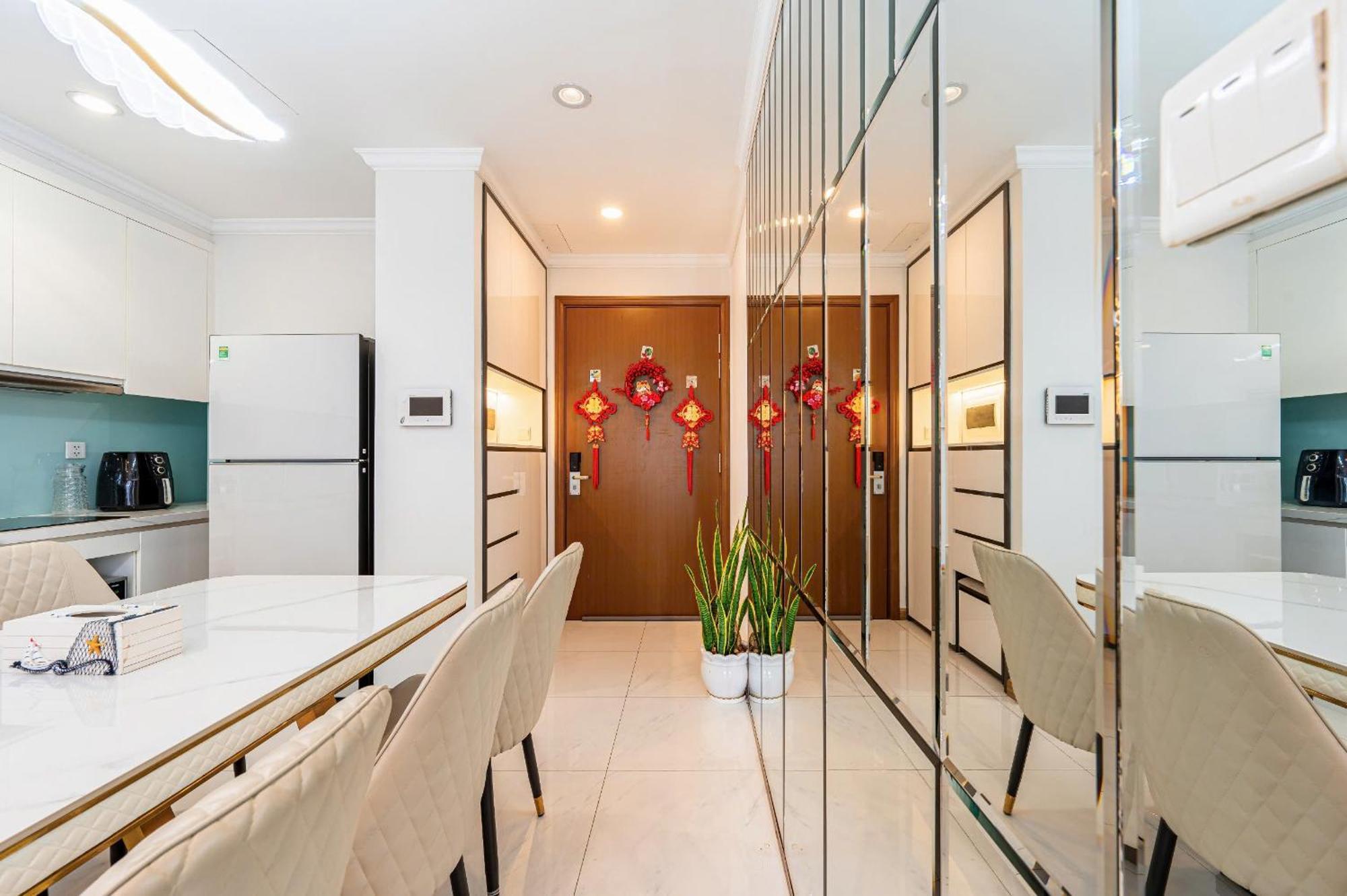 Saigon Landmark Center Apartment