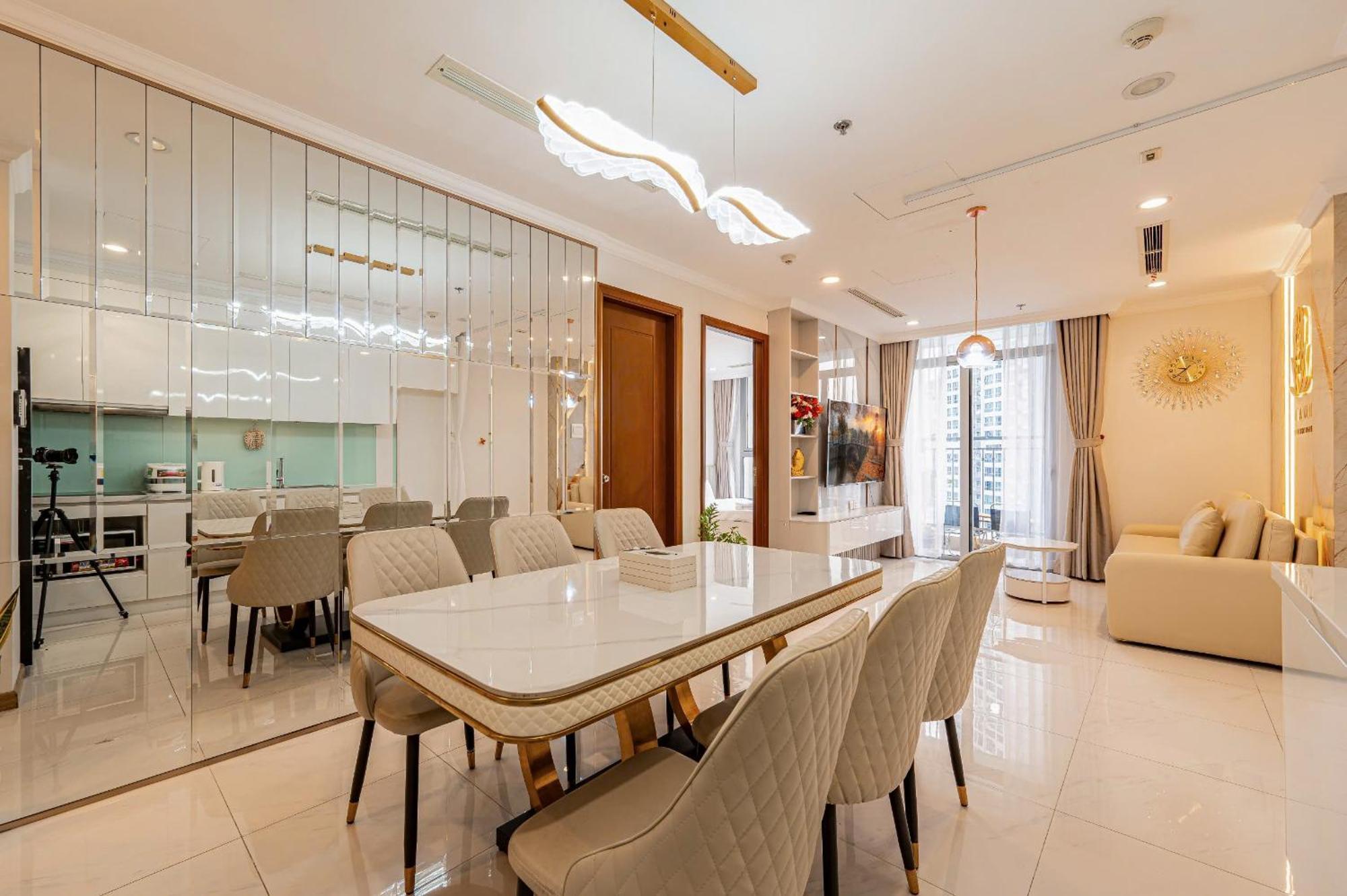 Apartment Saigon Landmark Center