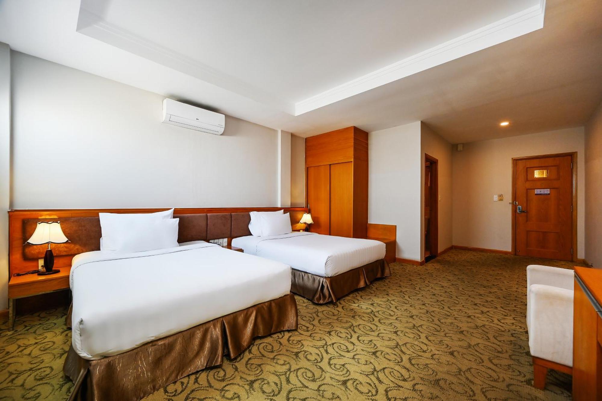 Ttc Hotel Deluxe Airport Hotel 3*