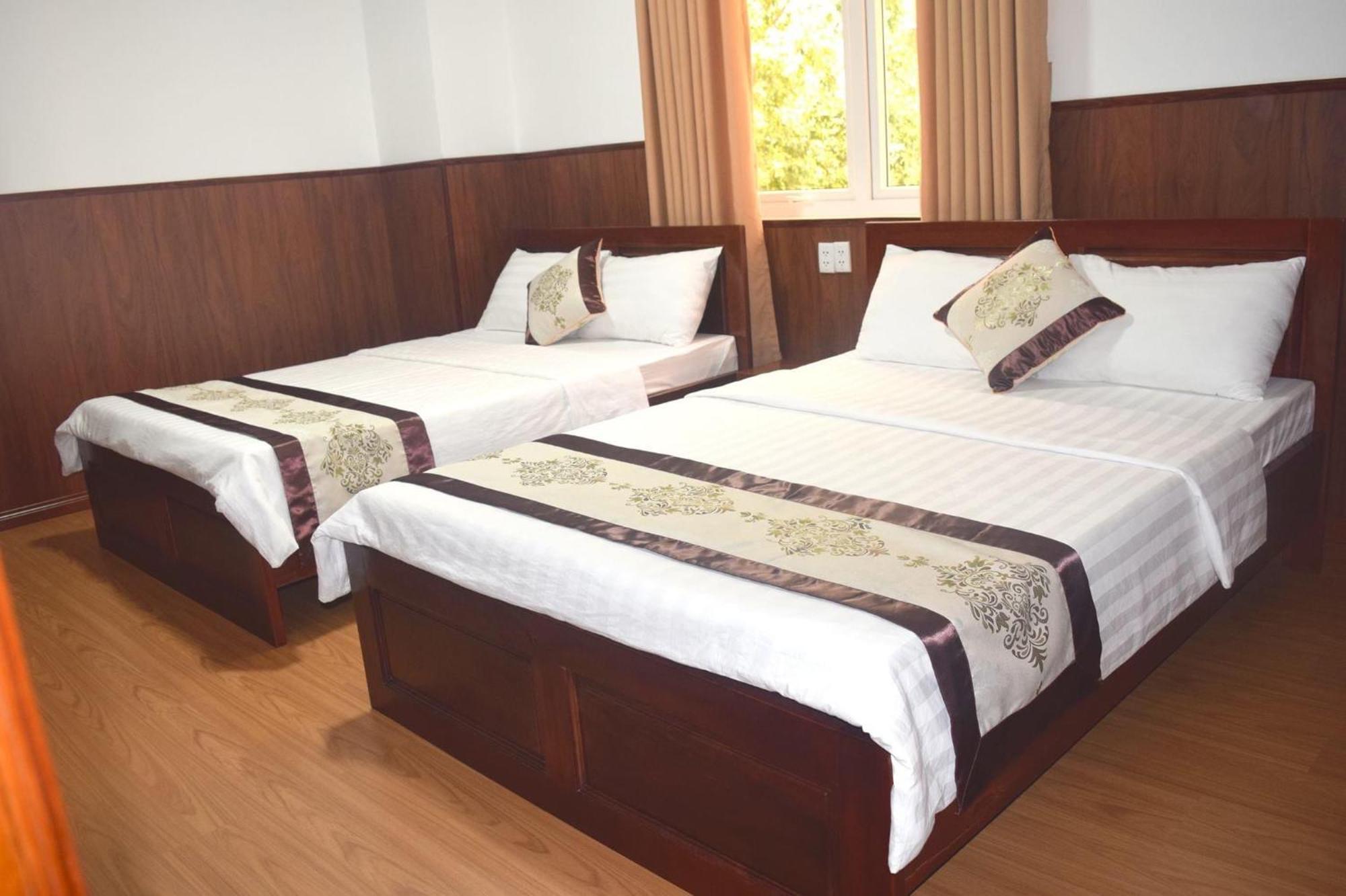 Nhat Minh Airport Hotel 3*