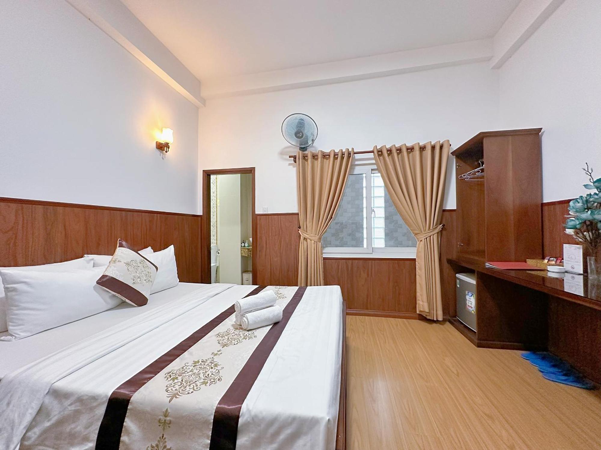 Nhat Minh Airport Hotel 3*