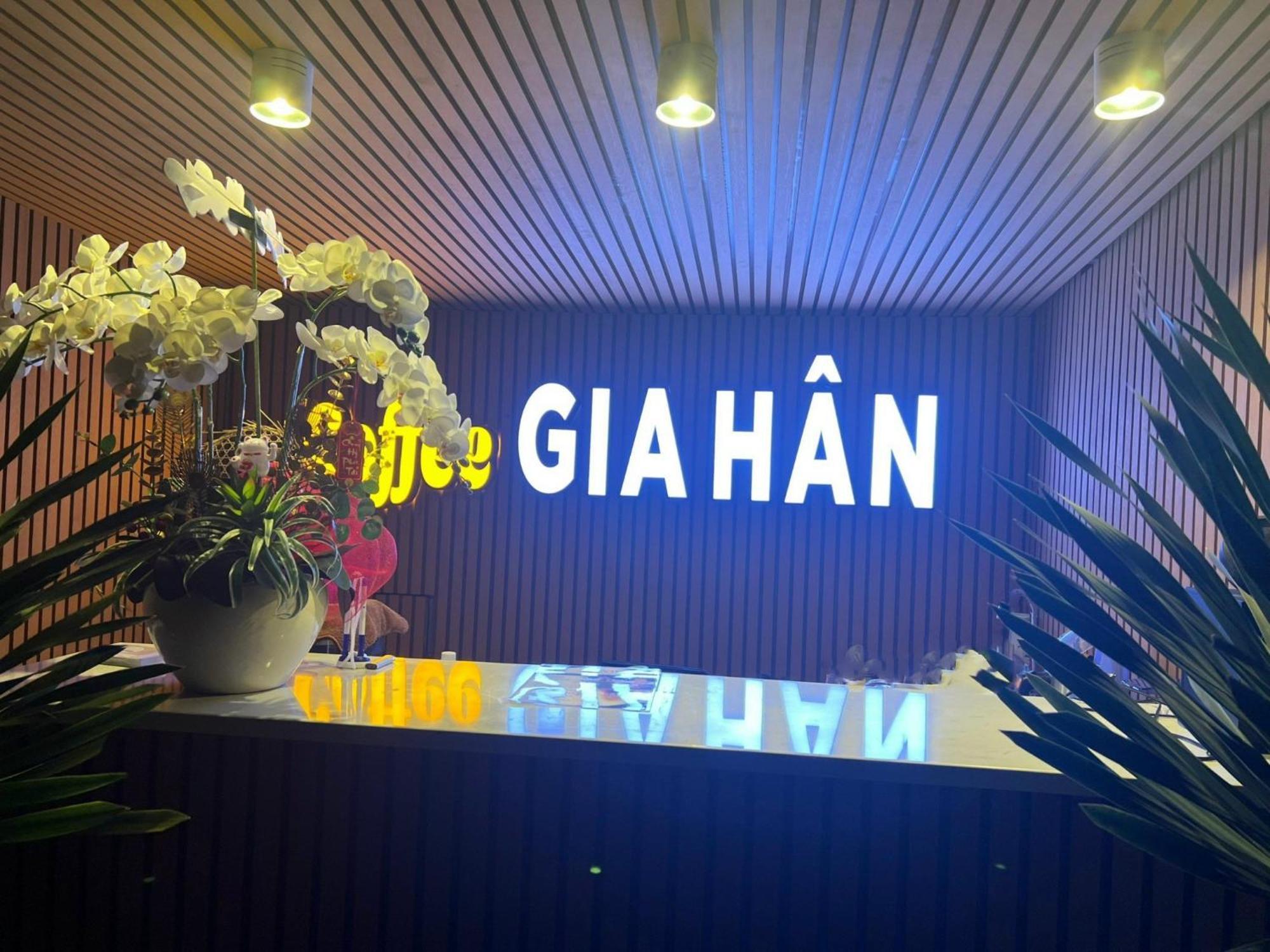 Gia * Bandar Ho Chi Minh