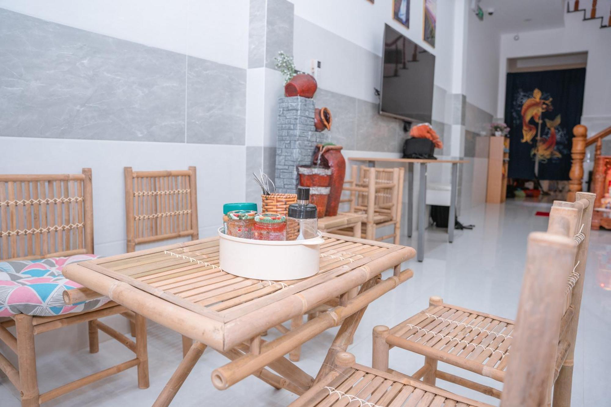 Asrama Aloha Saigon Premium By Local Travel Experts - Newly Opened, Less-touristy Location, Spacious Rooms, Glass Shower Bathroom, Free Breakfast & Walking Tour Bandar Ho Chi Minh