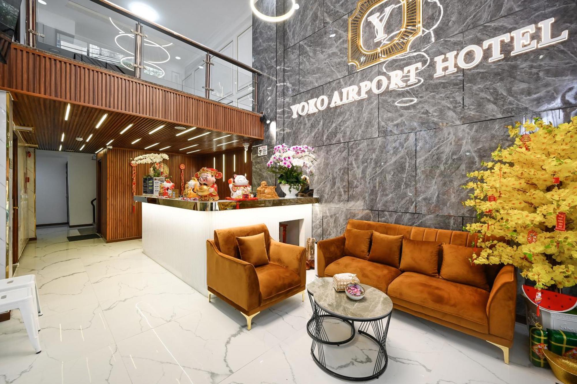 Yoko Airport Saigon 4*