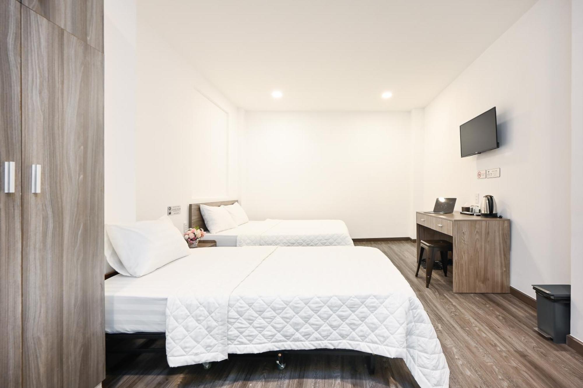 Hotel Yoko Airport Saigon 4*